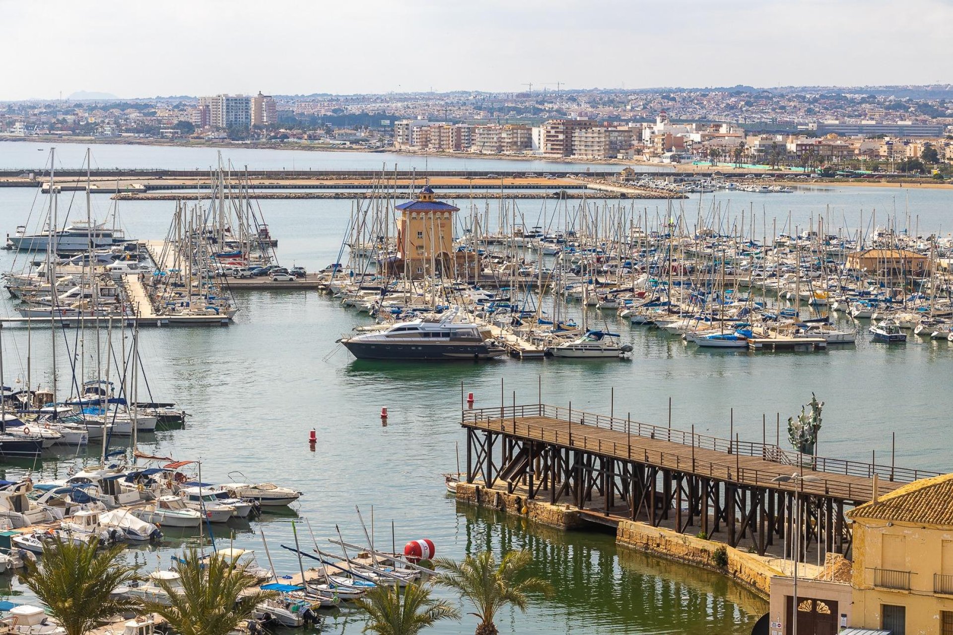 Revente - Appartement -
Torrevieja - Playa De Los Naufragos