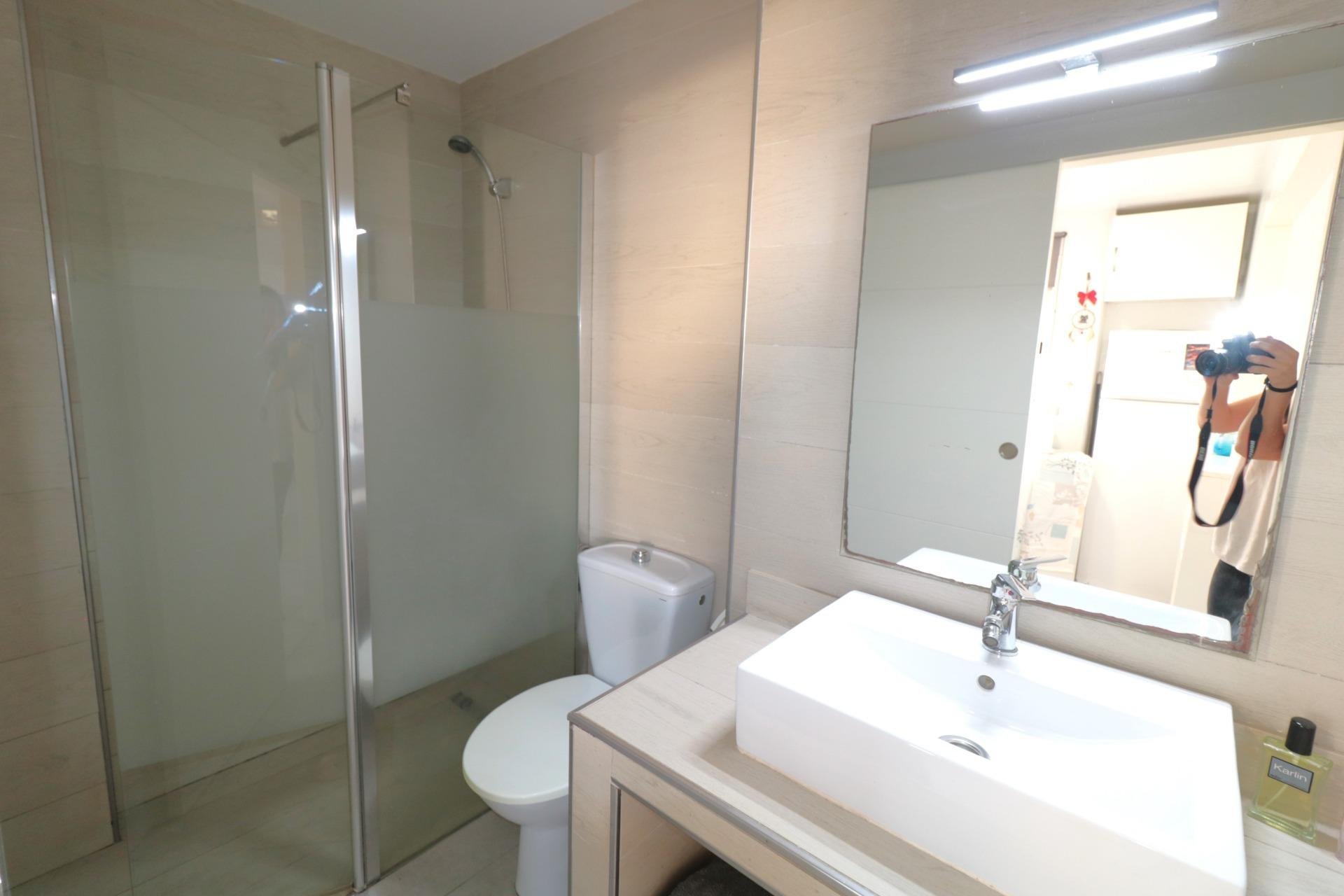 Revente - Appartement -
Torrevieja - Playa De Los Naufragos