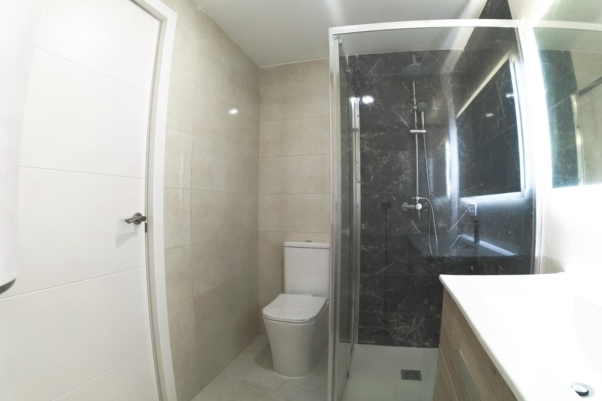 Revente - Appartement -
Torrevieja - Playa De Los Naufragos