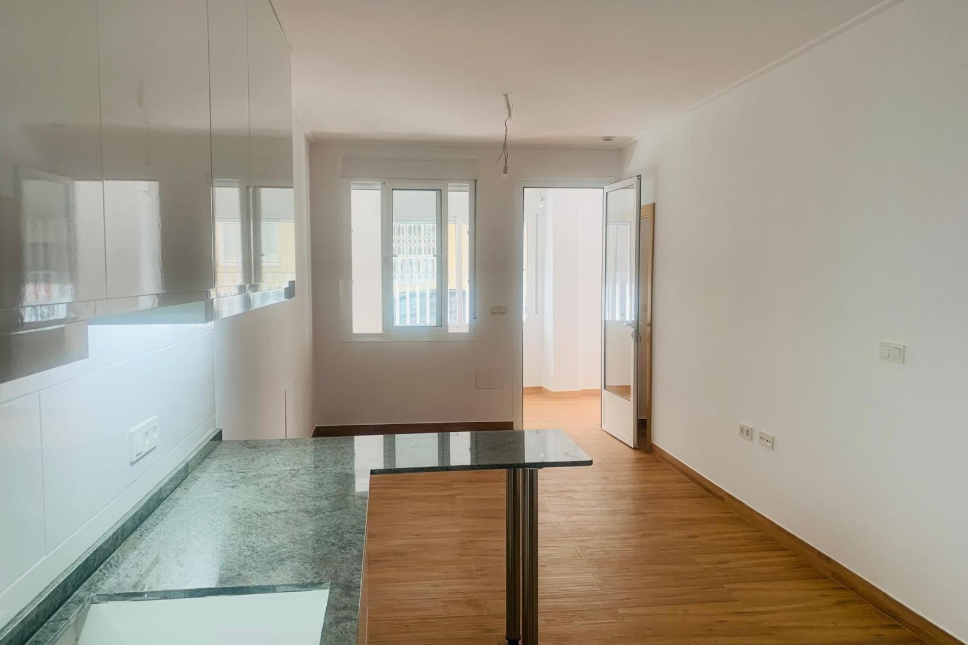 Revente - Appartement -
Torrevieja - Playa del Cura