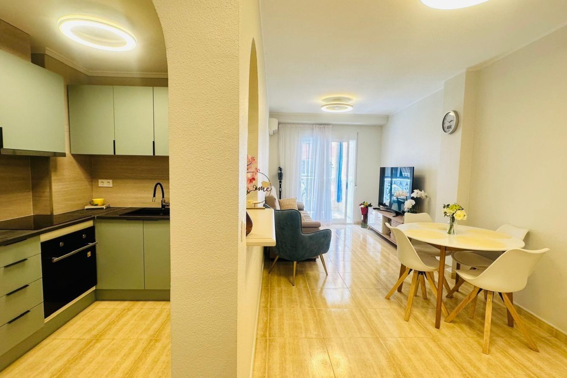 Revente - Appartement -
Torrevieja - Playa del Cura