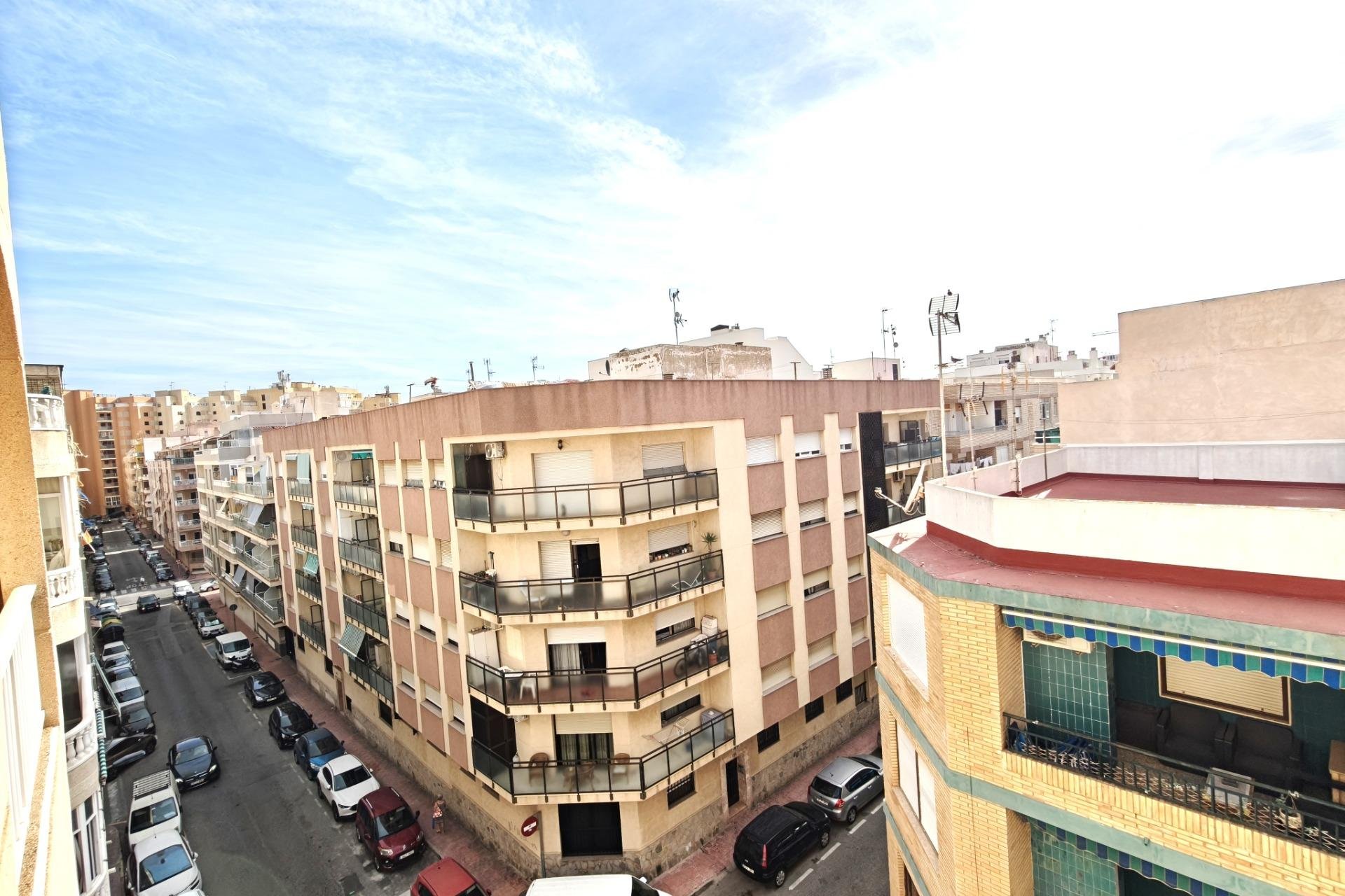 Revente - Appartement -
Torrevieja - Playa del Cura