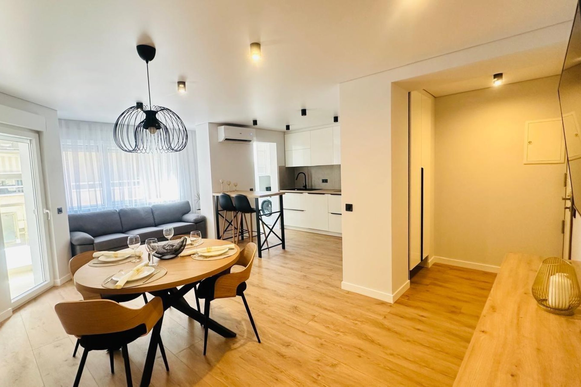 Revente - Appartement -
Torrevieja - Playa del Cura