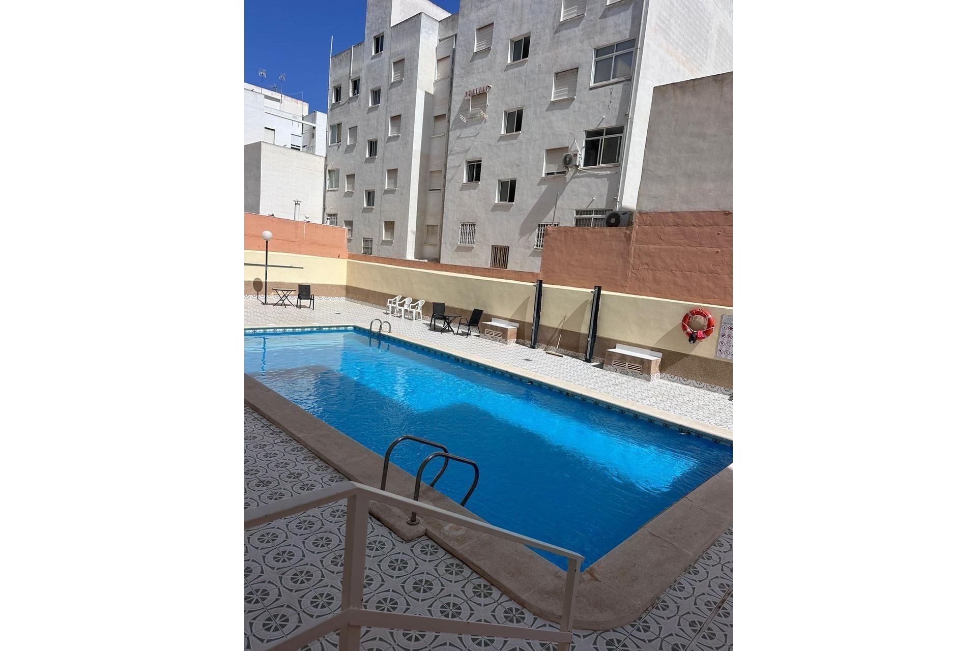 Revente - Appartement -
Torrevieja - Playa del Cura