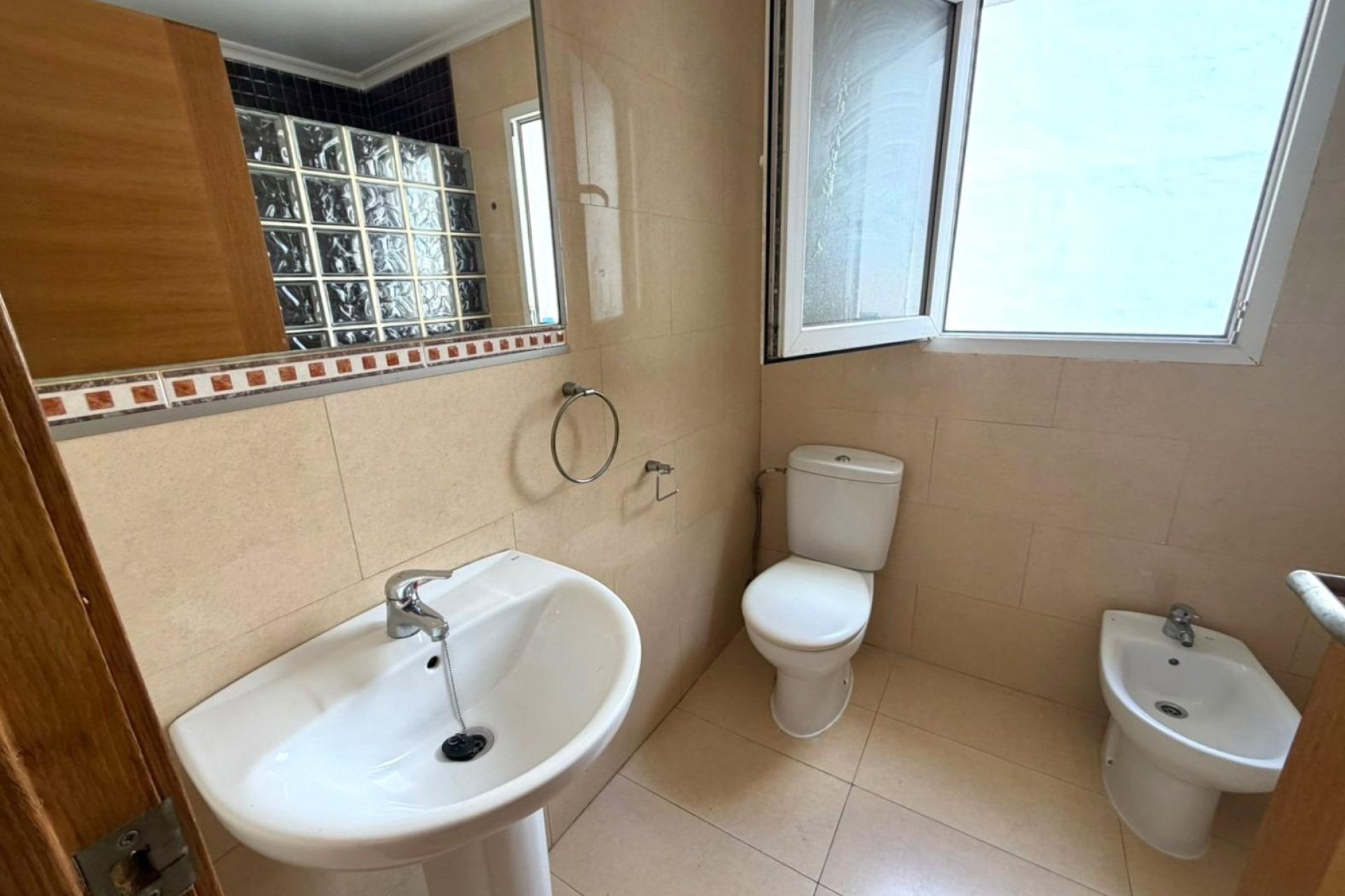 Revente - Appartement -
Torrevieja - Playa del Cura