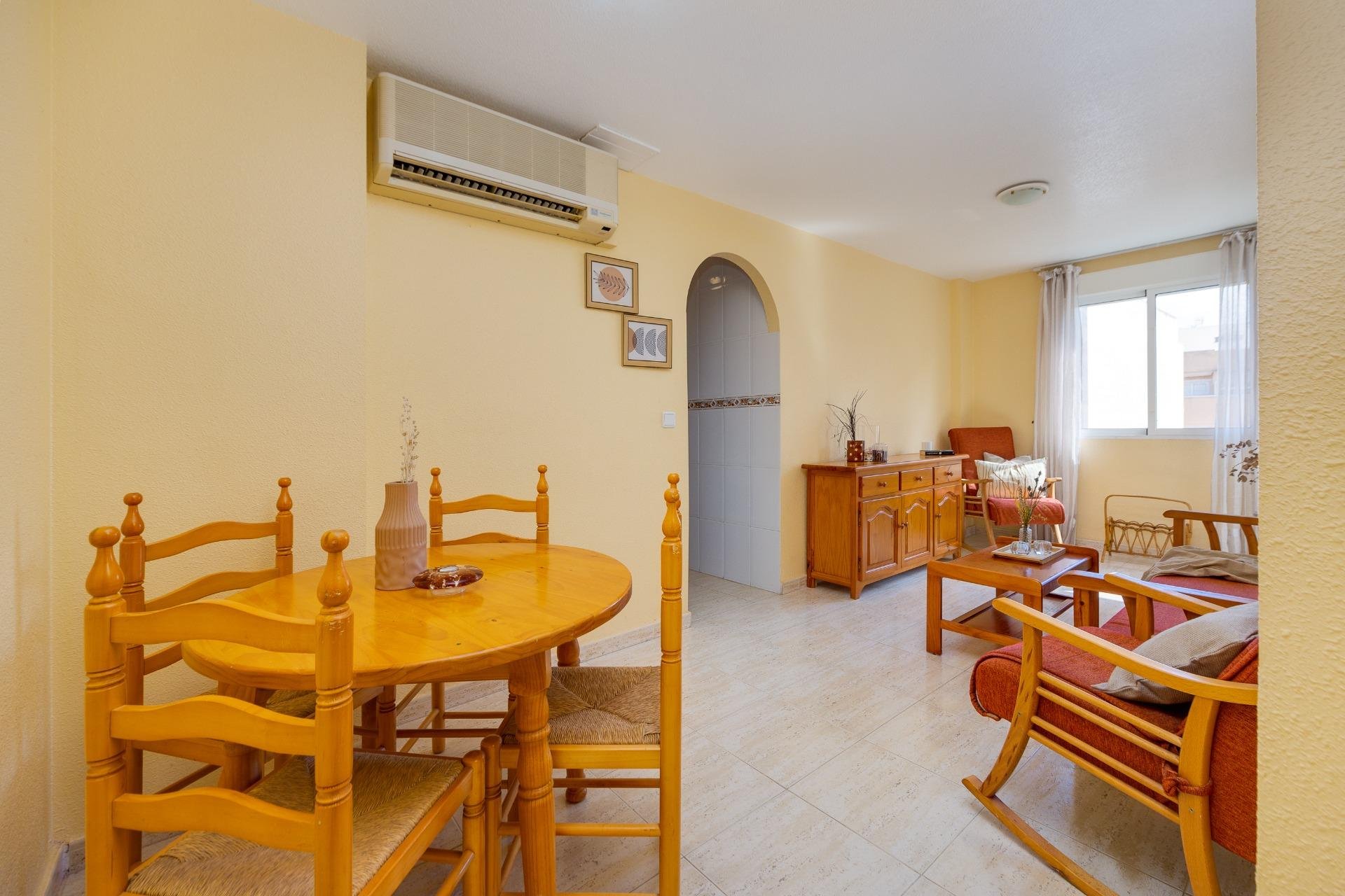 Revente - Appartement -
Torrevieja - Playa del Cura