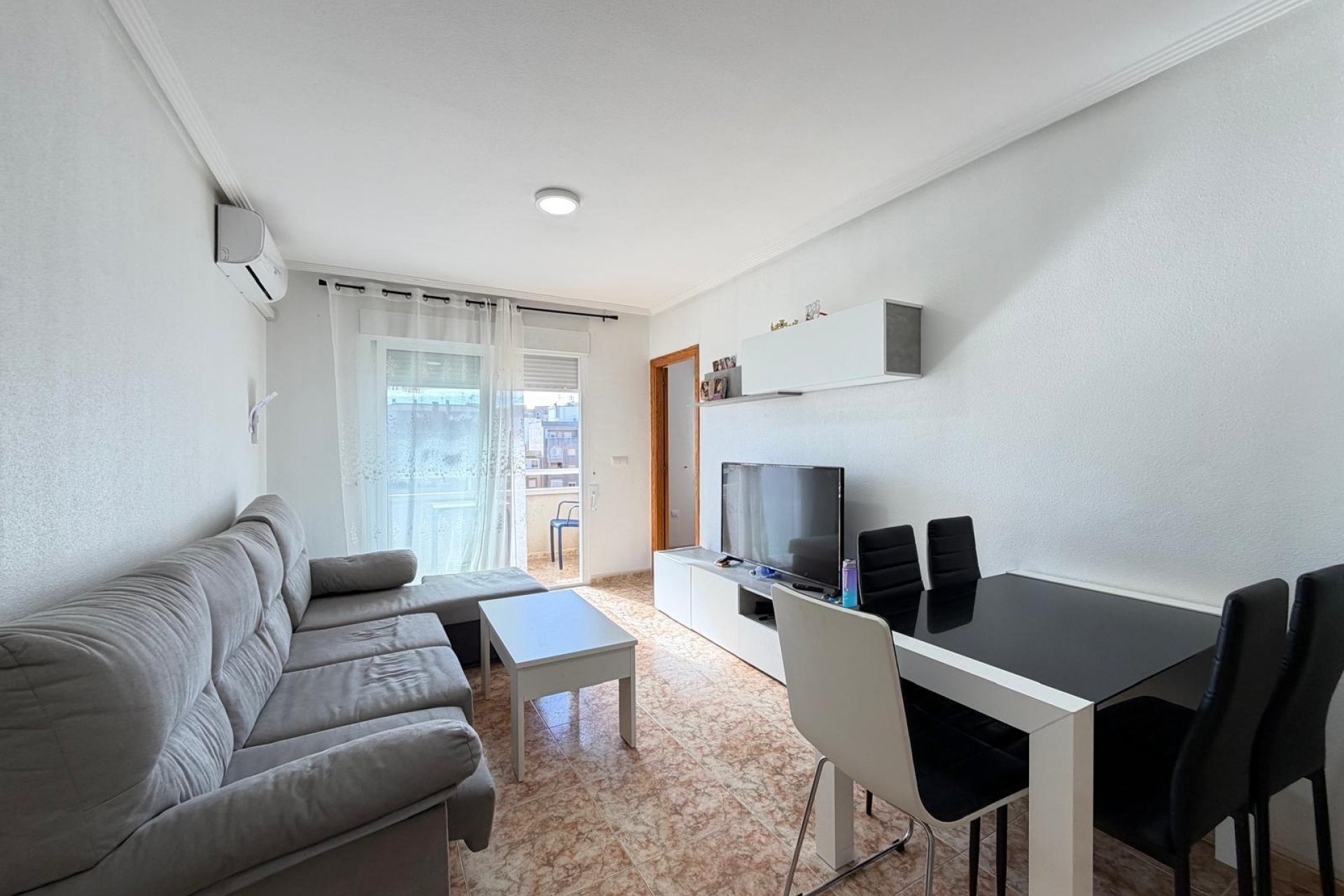 Revente - Appartement -
Torrevieja - Playa del Cura