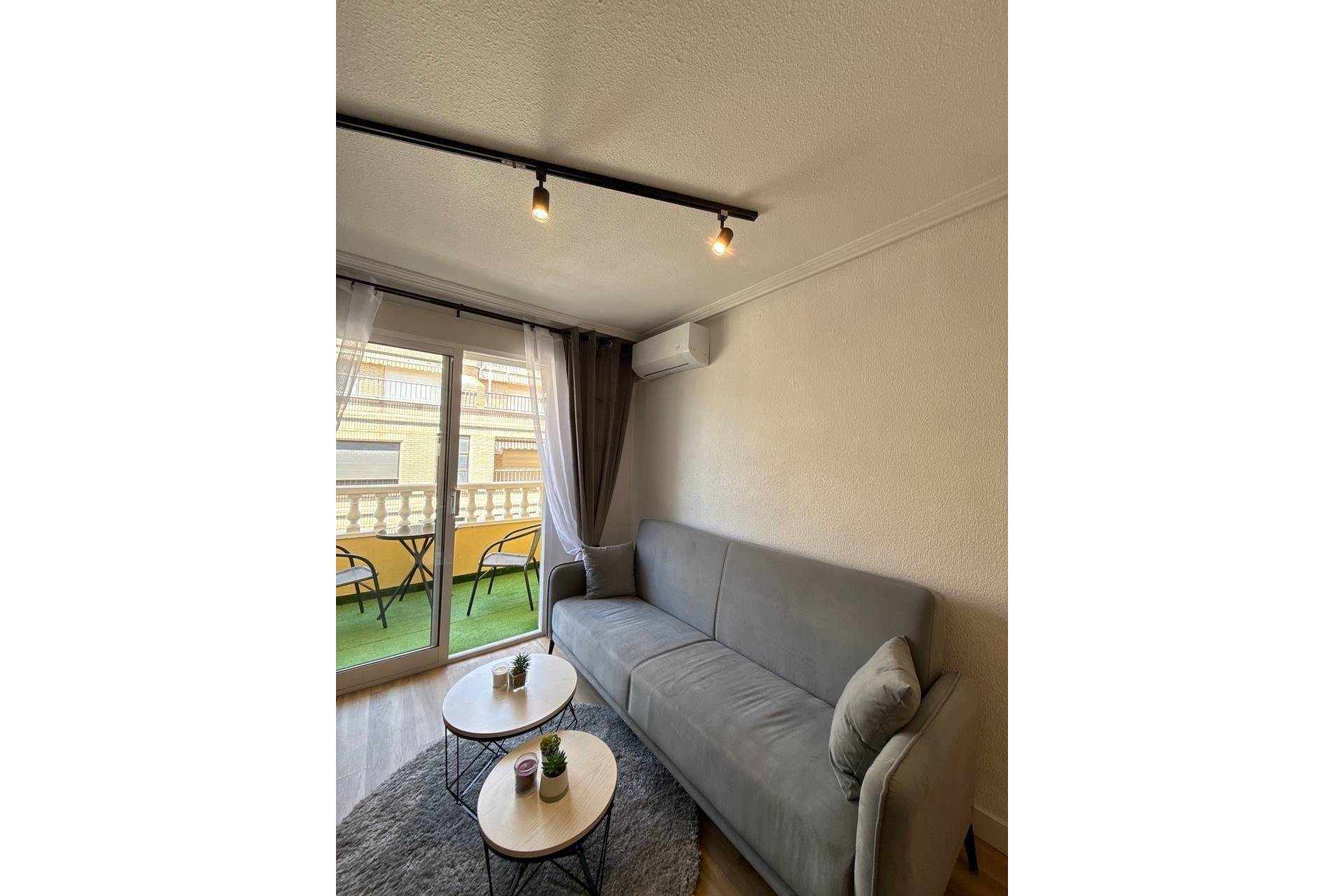 Revente - Appartement -
Torrevieja - Playa del Cura