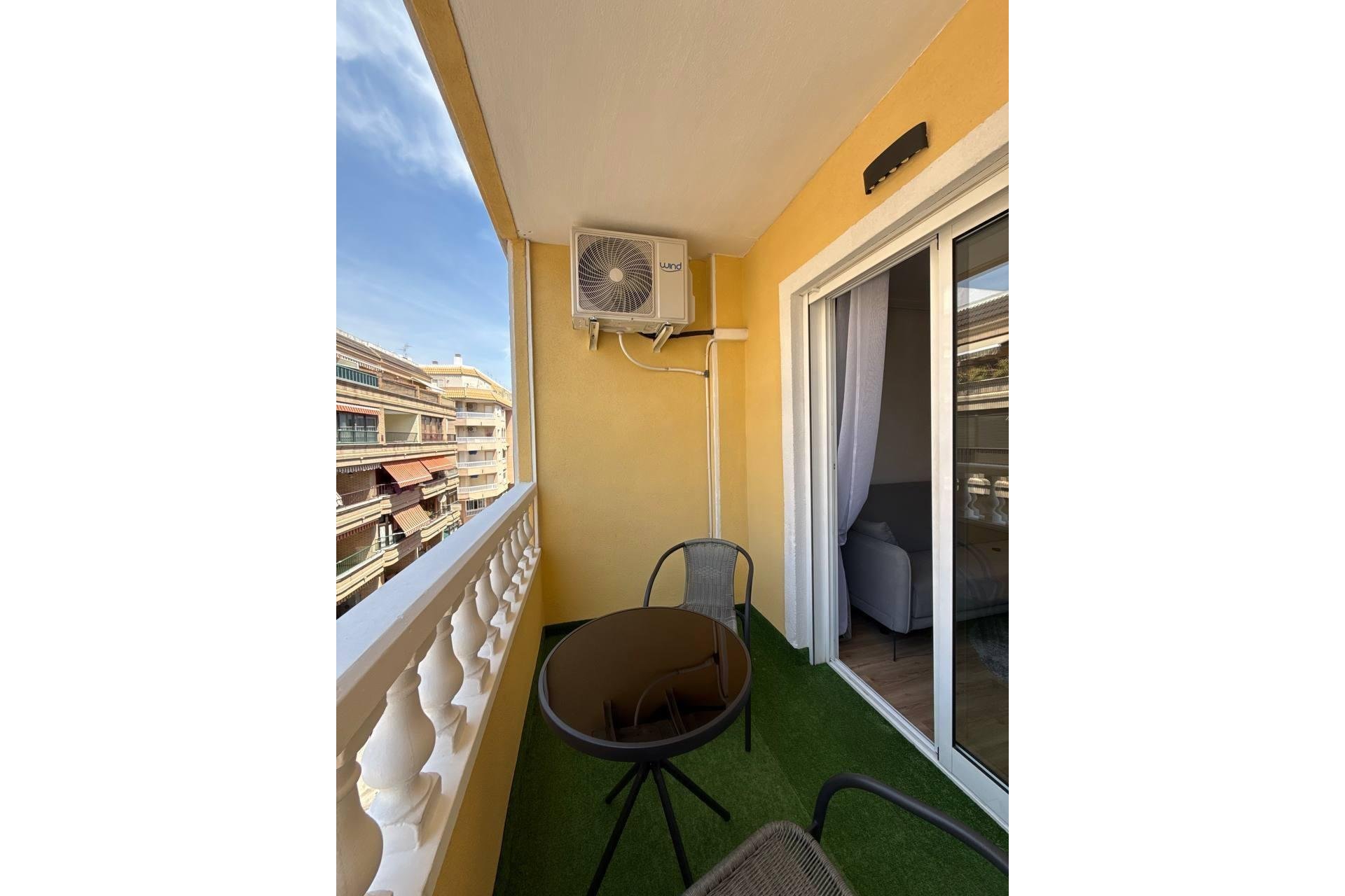 Revente - Appartement -
Torrevieja - Playa del Cura