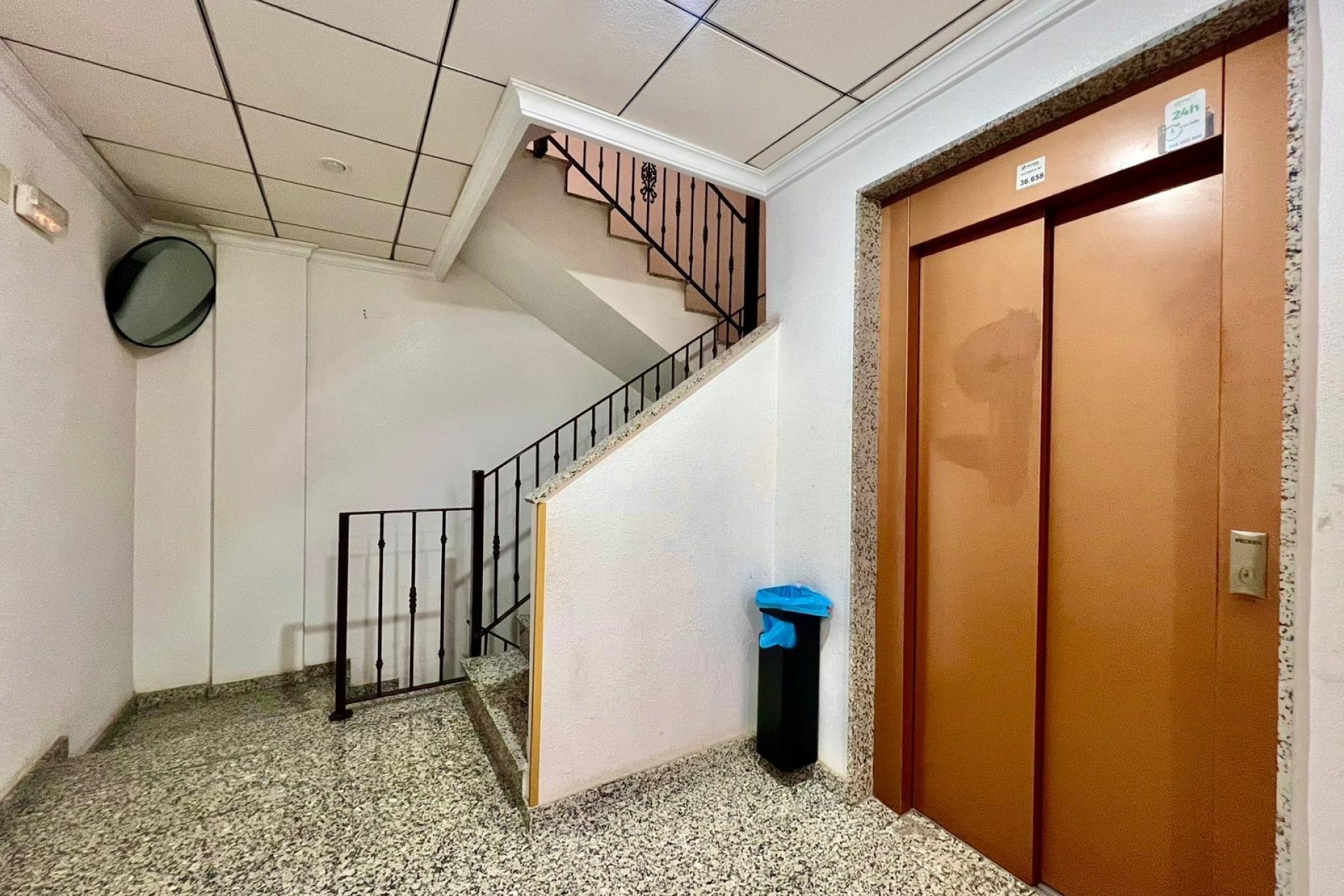 Revente - Appartement -
Torrevieja - Playa del Cura