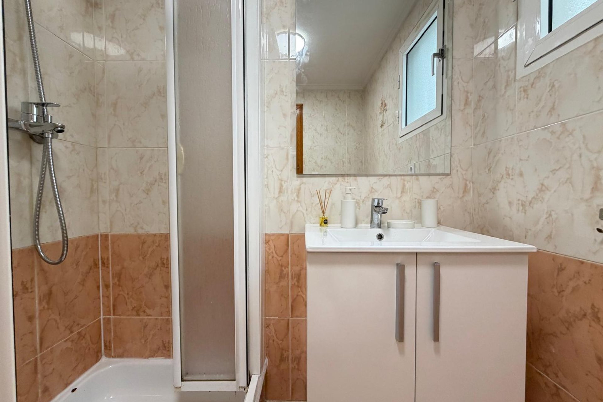 Revente - Appartement -
Torrevieja - Playa del Cura