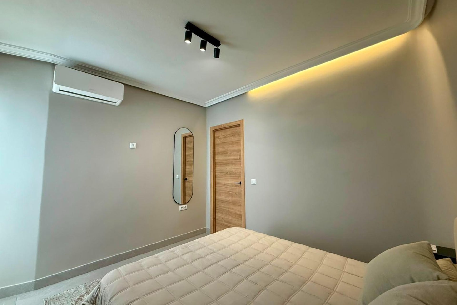 Revente - Appartement -
Torrevieja - Playa del Cura