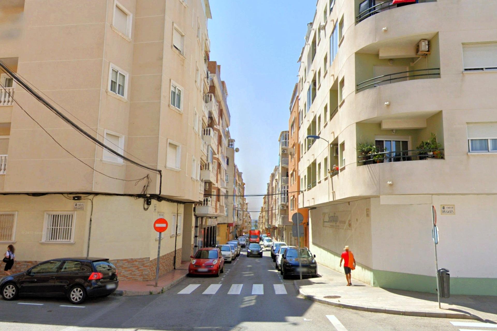 Revente - Appartement -
Torrevieja - Playa del Cura