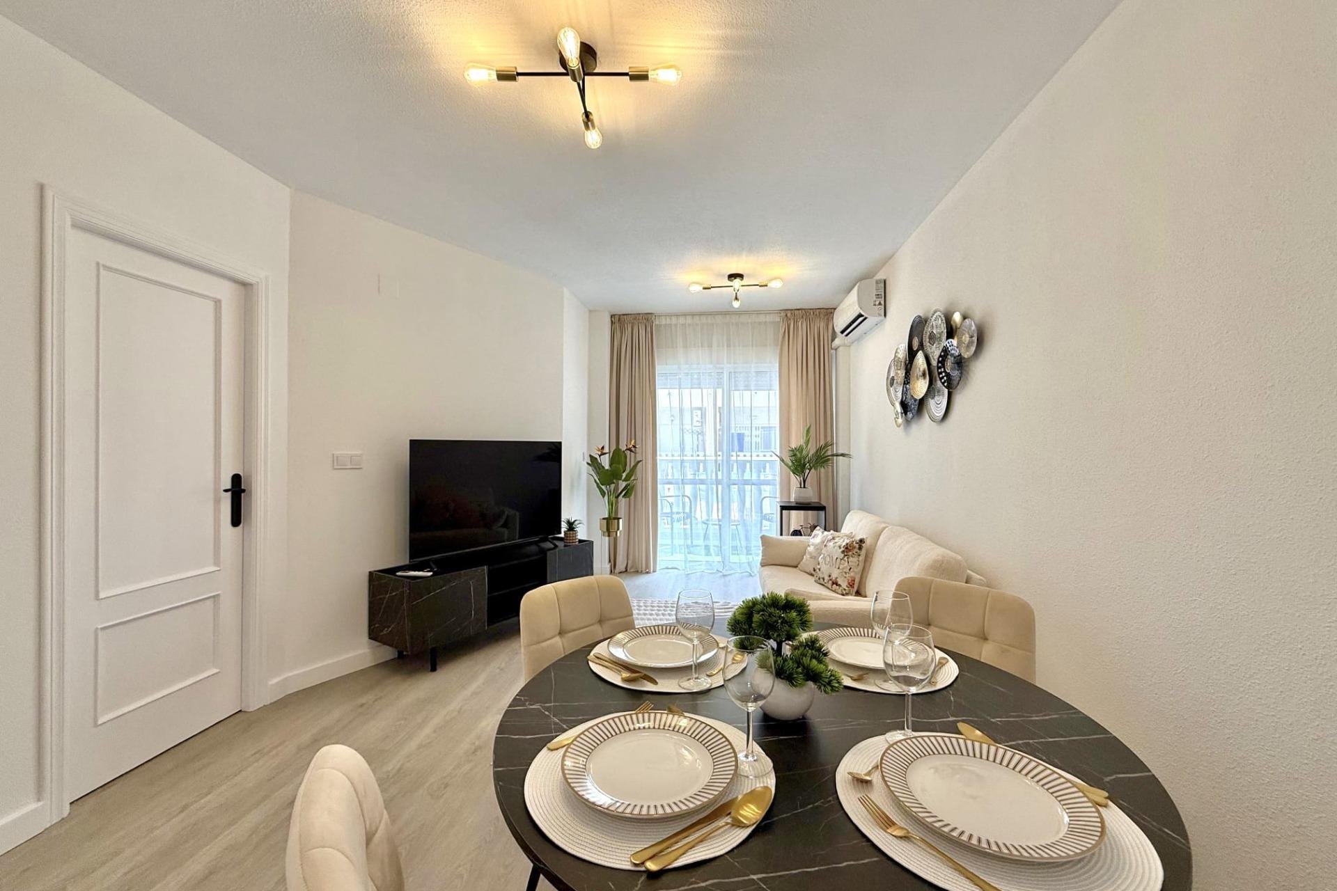 Revente - Appartement -
Torrevieja - Playa del Cura