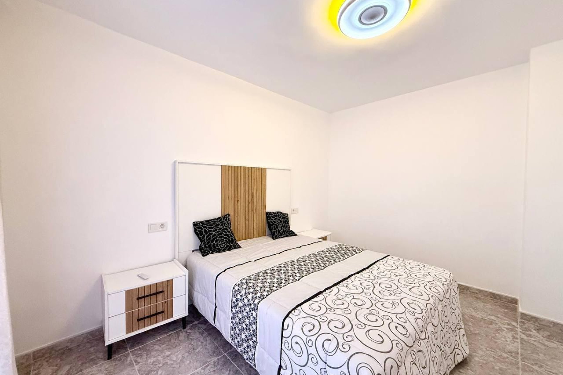 Revente - Appartement -
Torrevieja - Playa del Cura