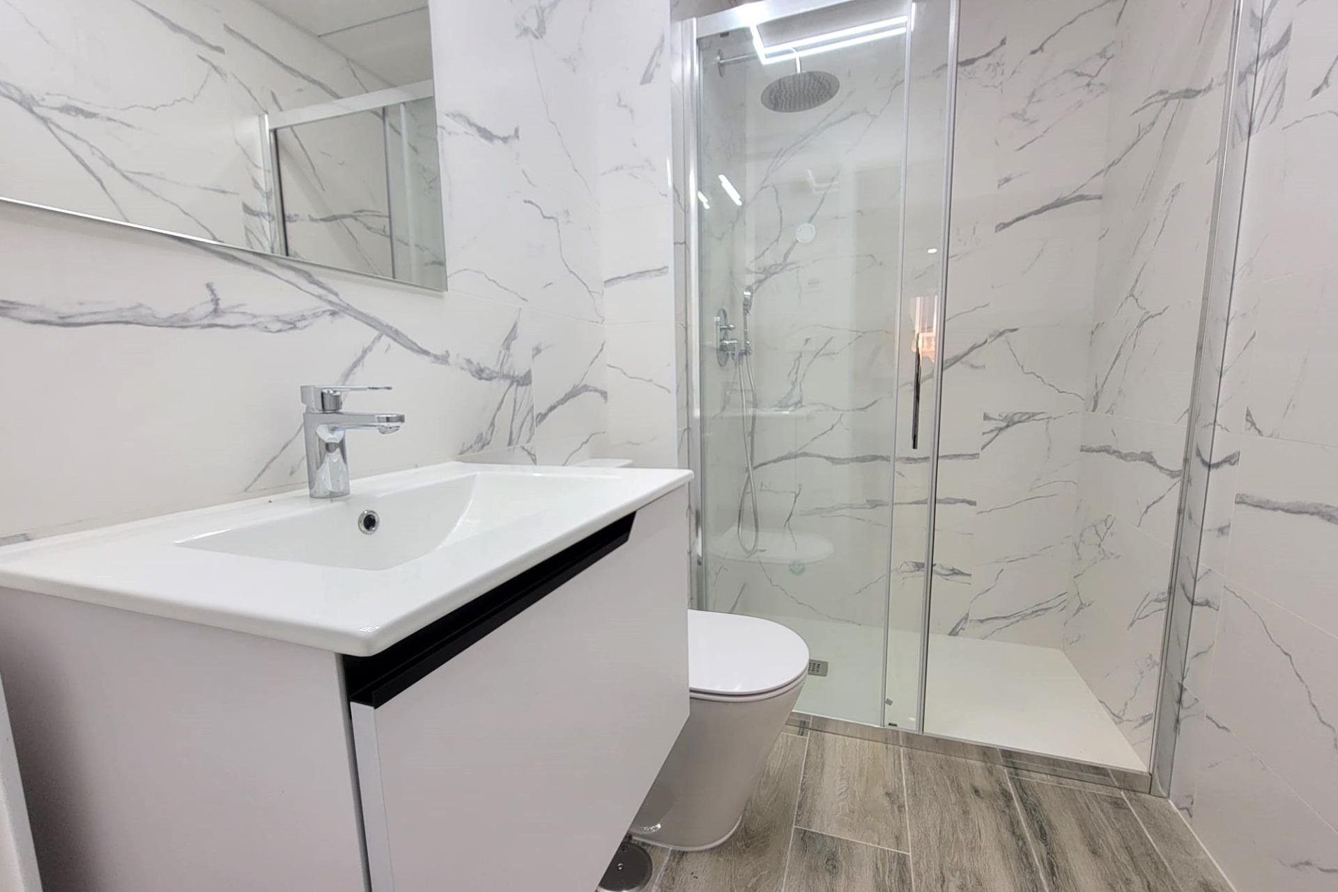 Revente - Appartement -
Torrevieja - Playa del Cura