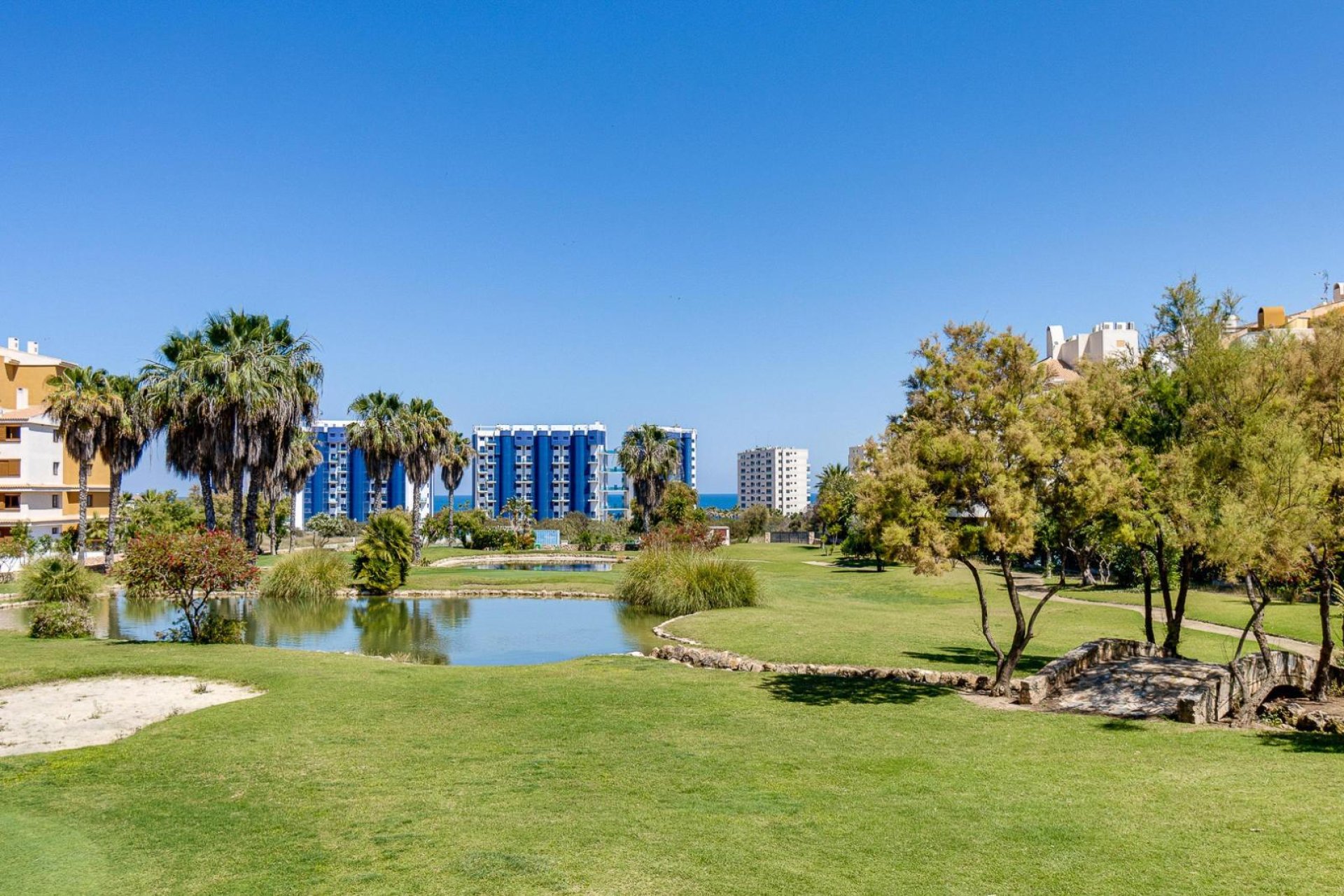 Revente - Appartement -
Torrevieja - Punta Prima
