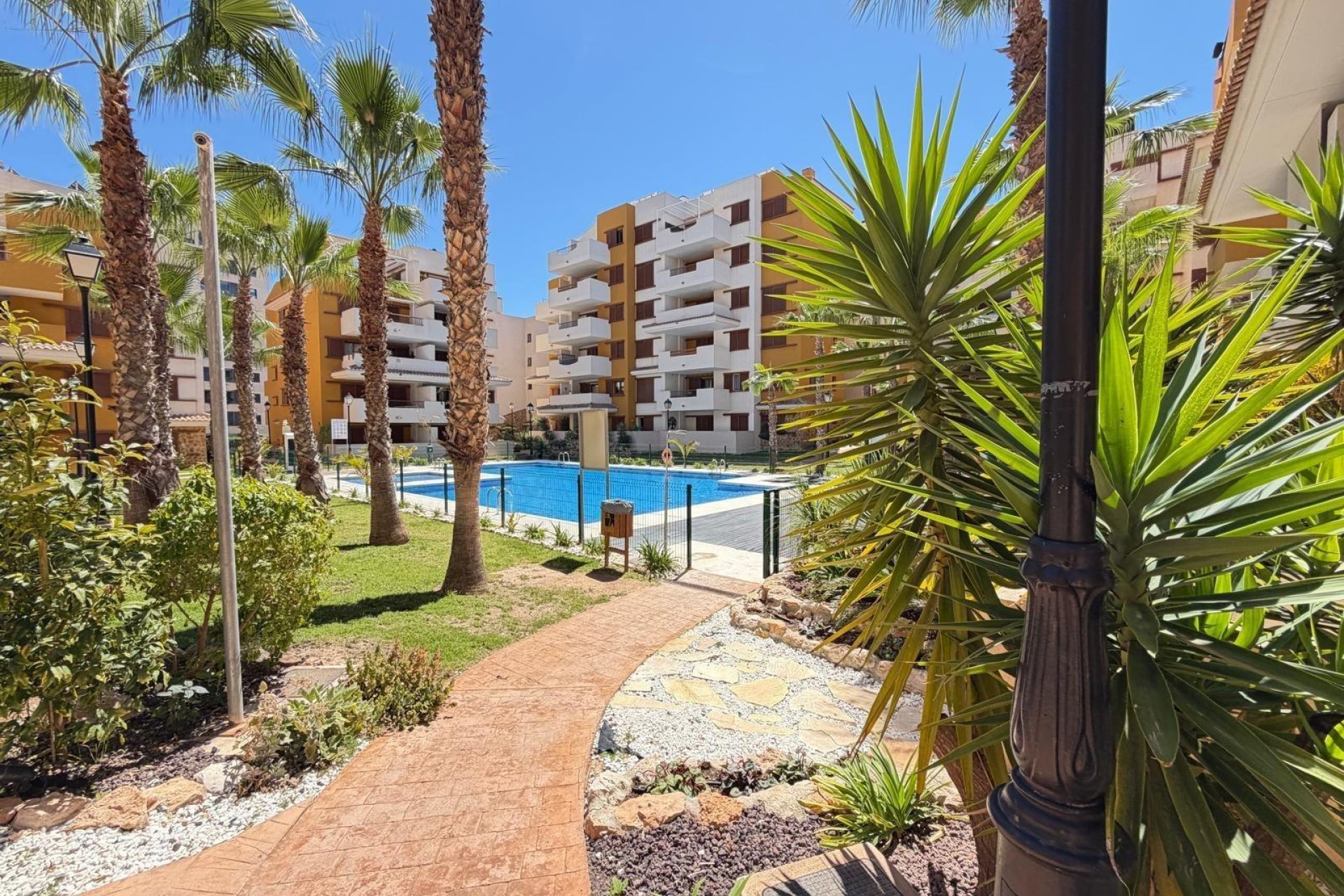 Revente - Appartement -
Torrevieja - Punta Prima