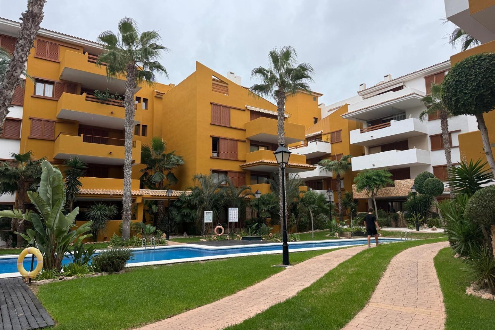 Revente - Appartement -
Torrevieja - Punta Prima