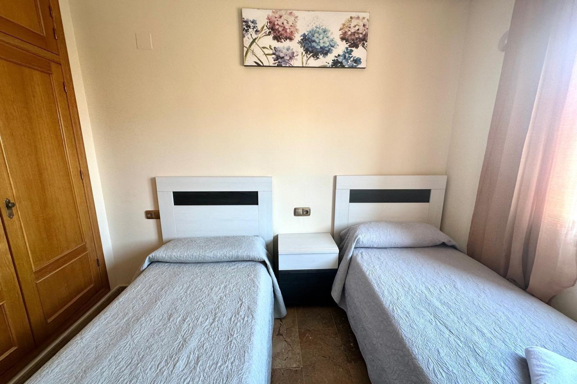 Revente - Appartement -
Torrevieja