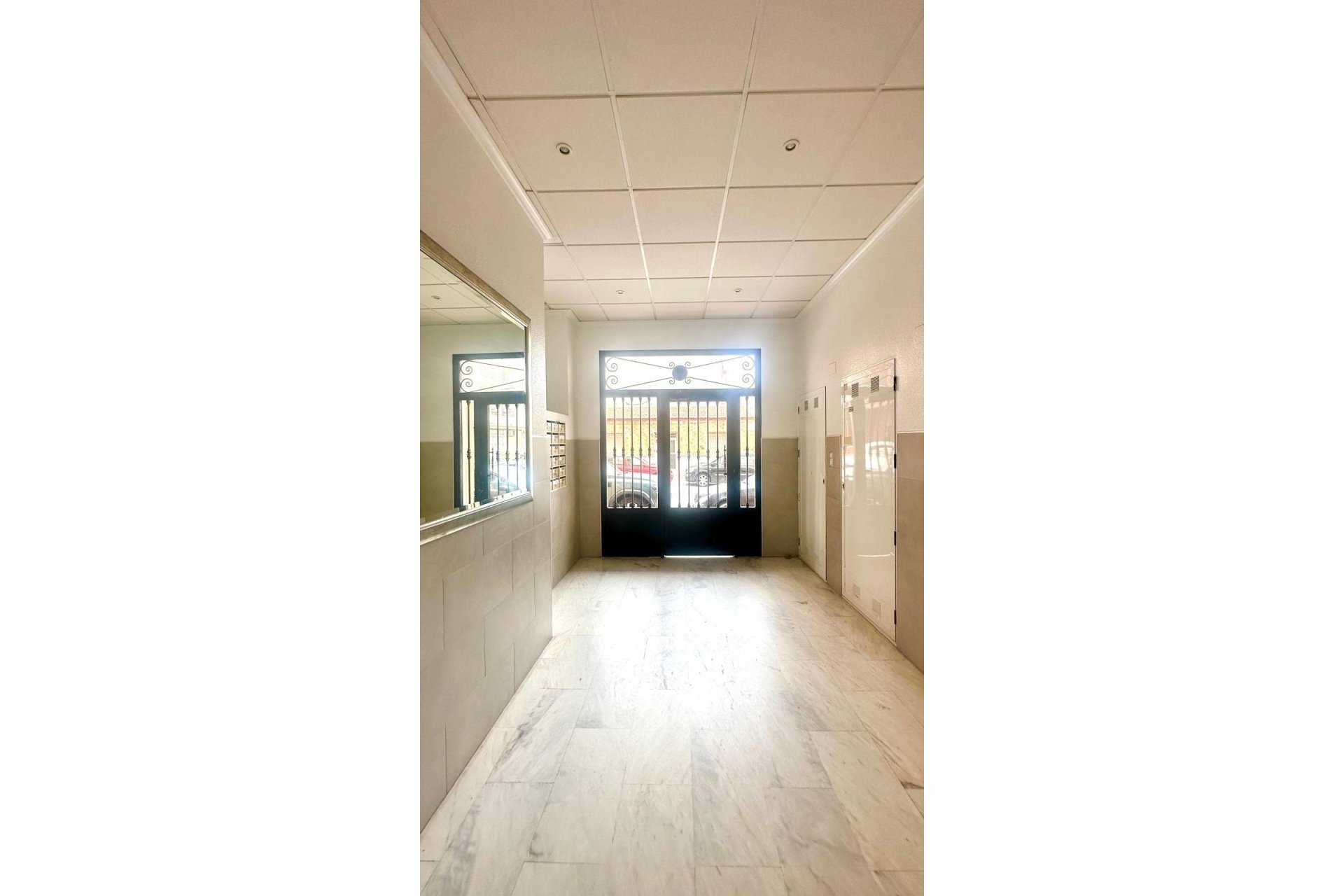 Revente - Appartement -
Torrevieja