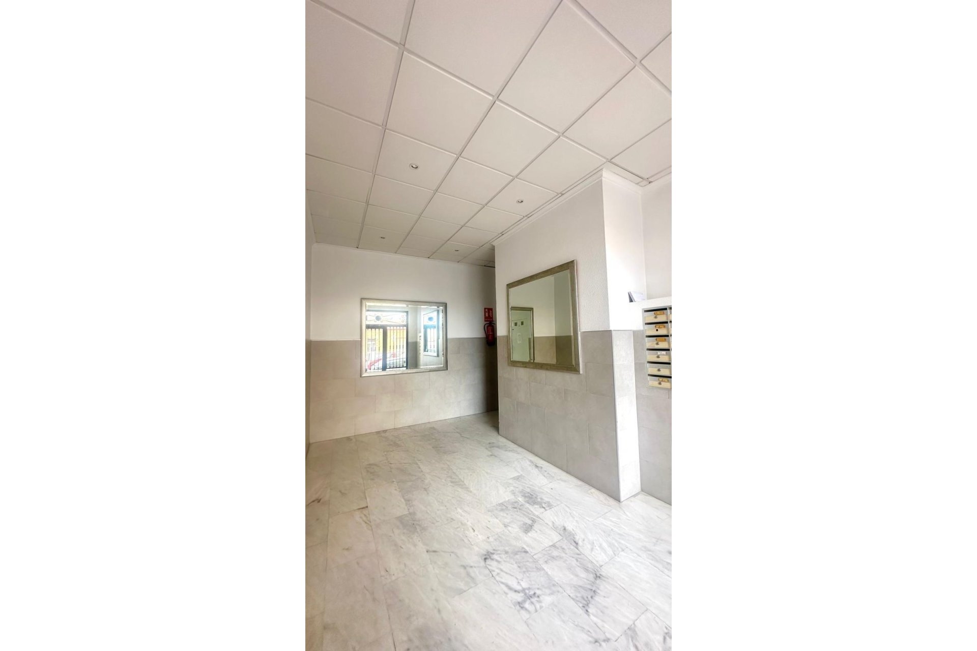 Revente - Appartement -
Torrevieja