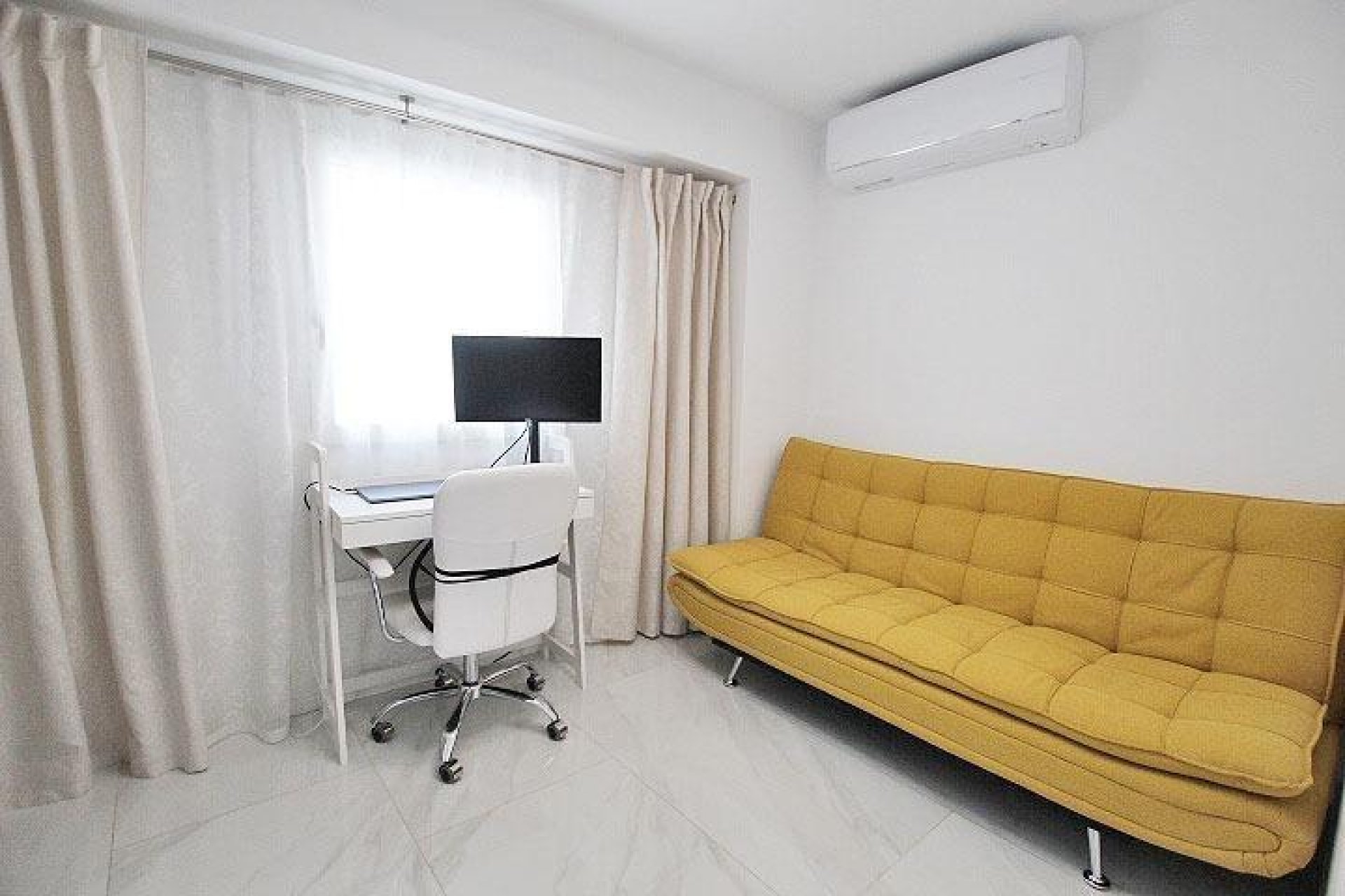 Revente - Appartement -
Torrevieja