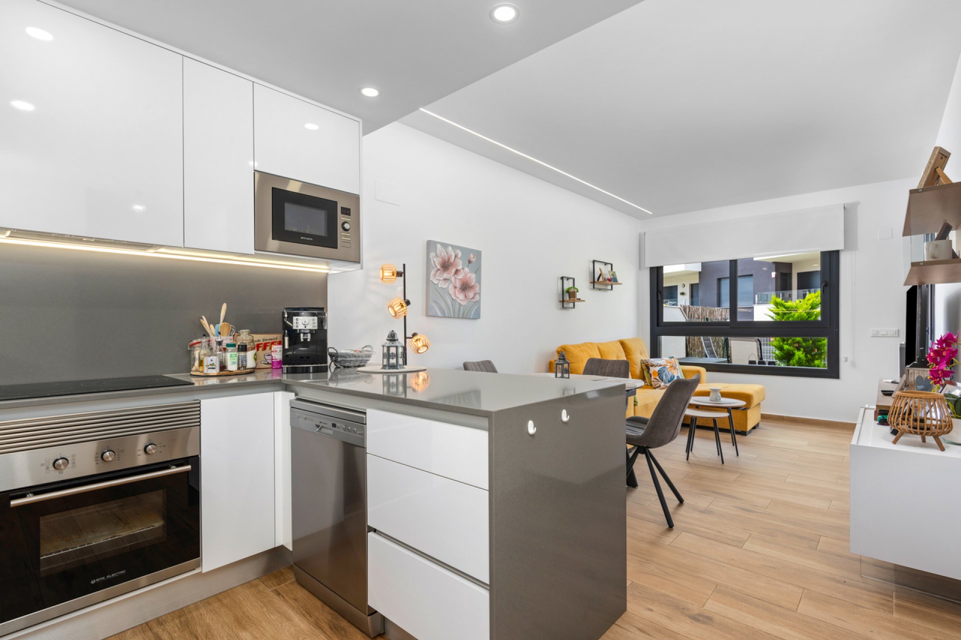 Revente - Appartement -
Villamartin - Costa Blanca