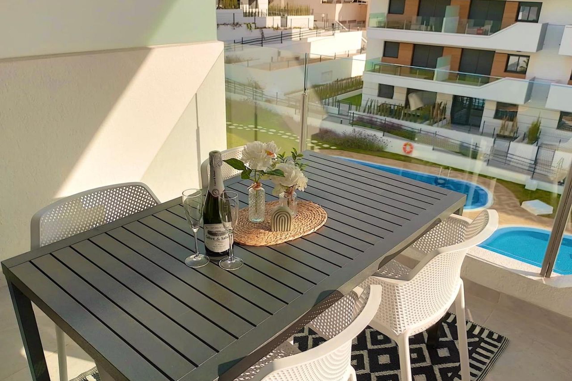 Revente - Appartement -
Villamartin - Costa Blanca