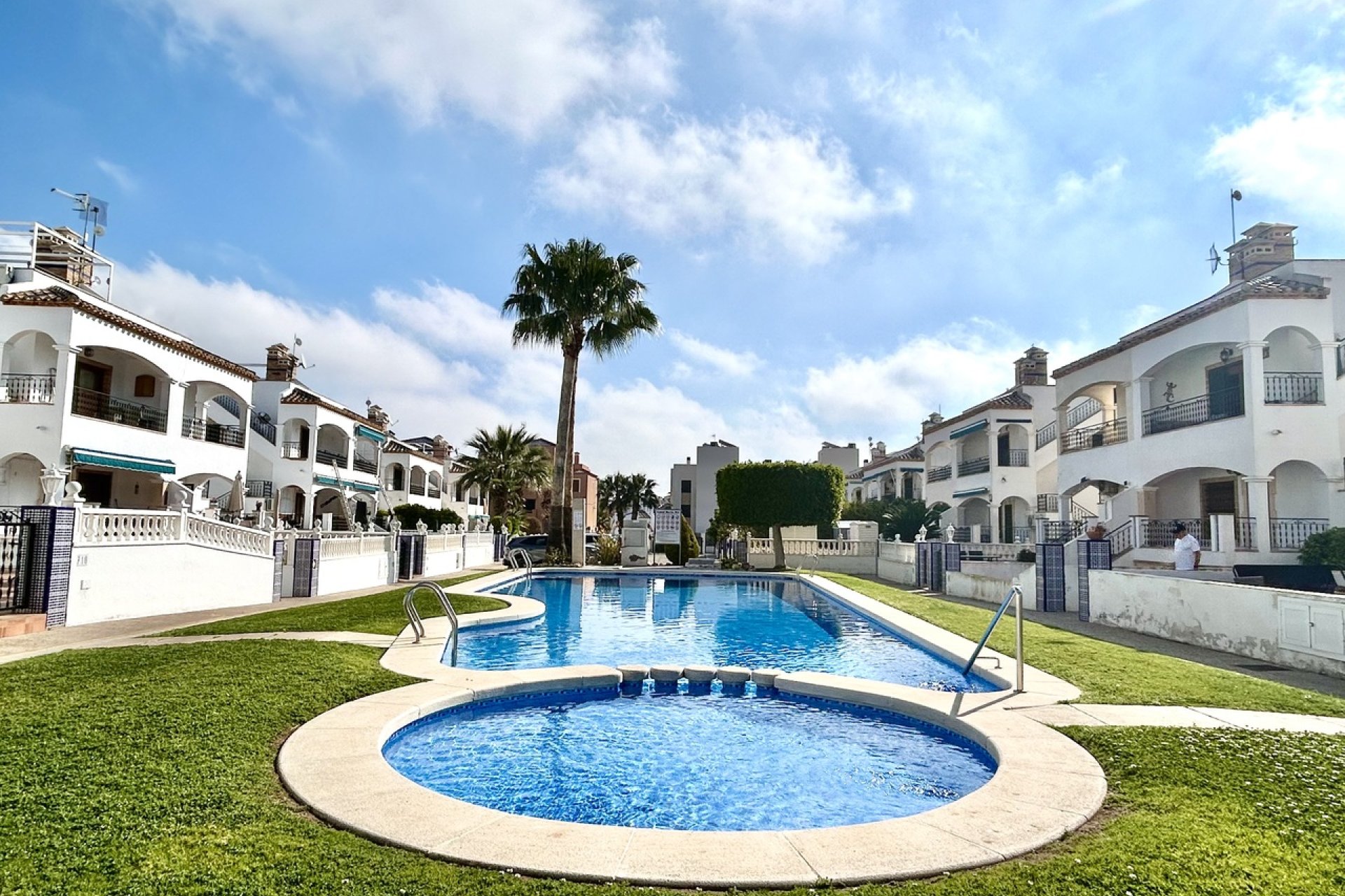 Revente - Appartement -
Villamartin - Costa Blanca