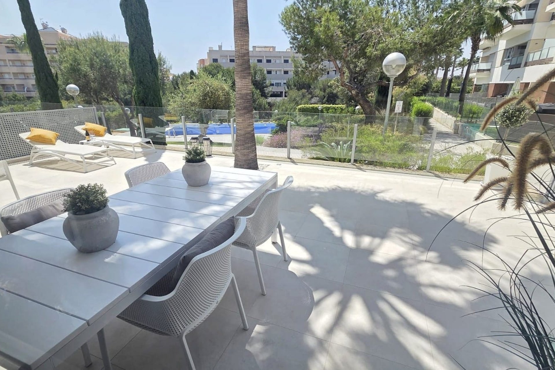 Revente - Appartement -
Villamartin - Costa Blanca