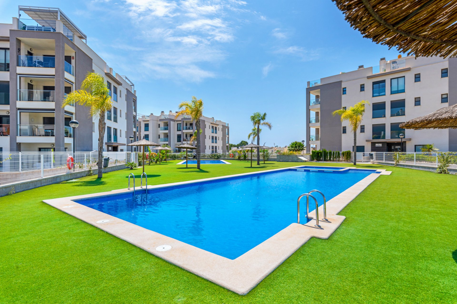 Revente - Appartement -
Villamartin - Costa Blanca