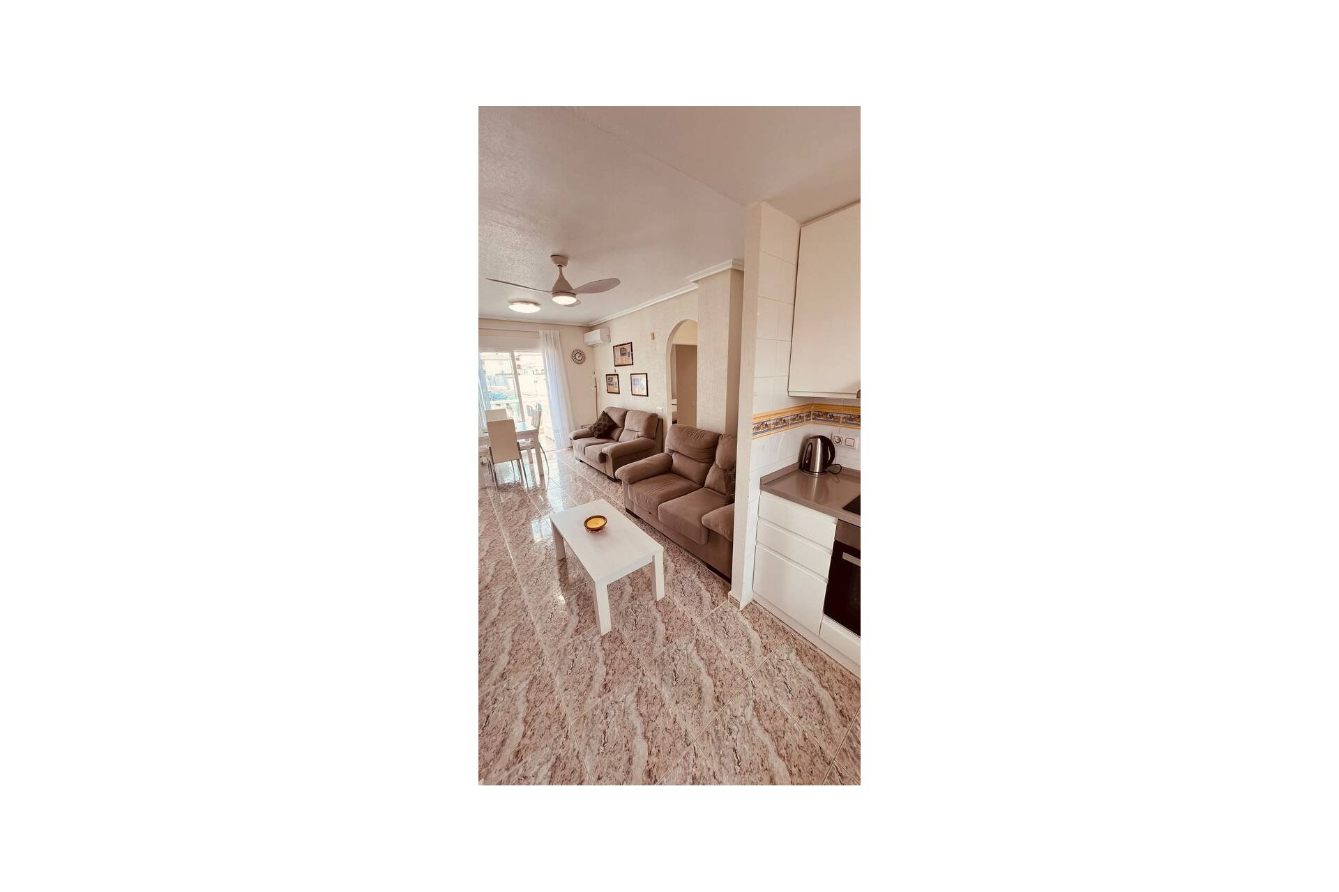 Revente - Appartement -
Villamartin - Costa Blanca