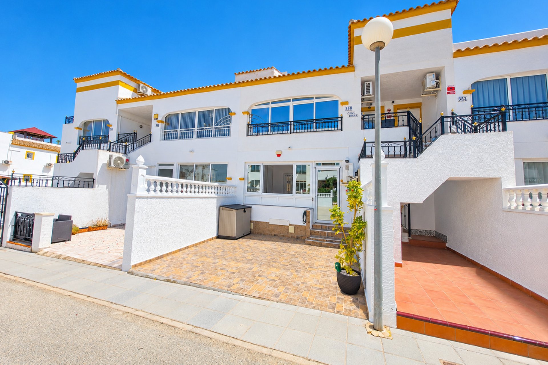 Revente - Appartement -
Vistabella Golf Entre Naranjos - Inland