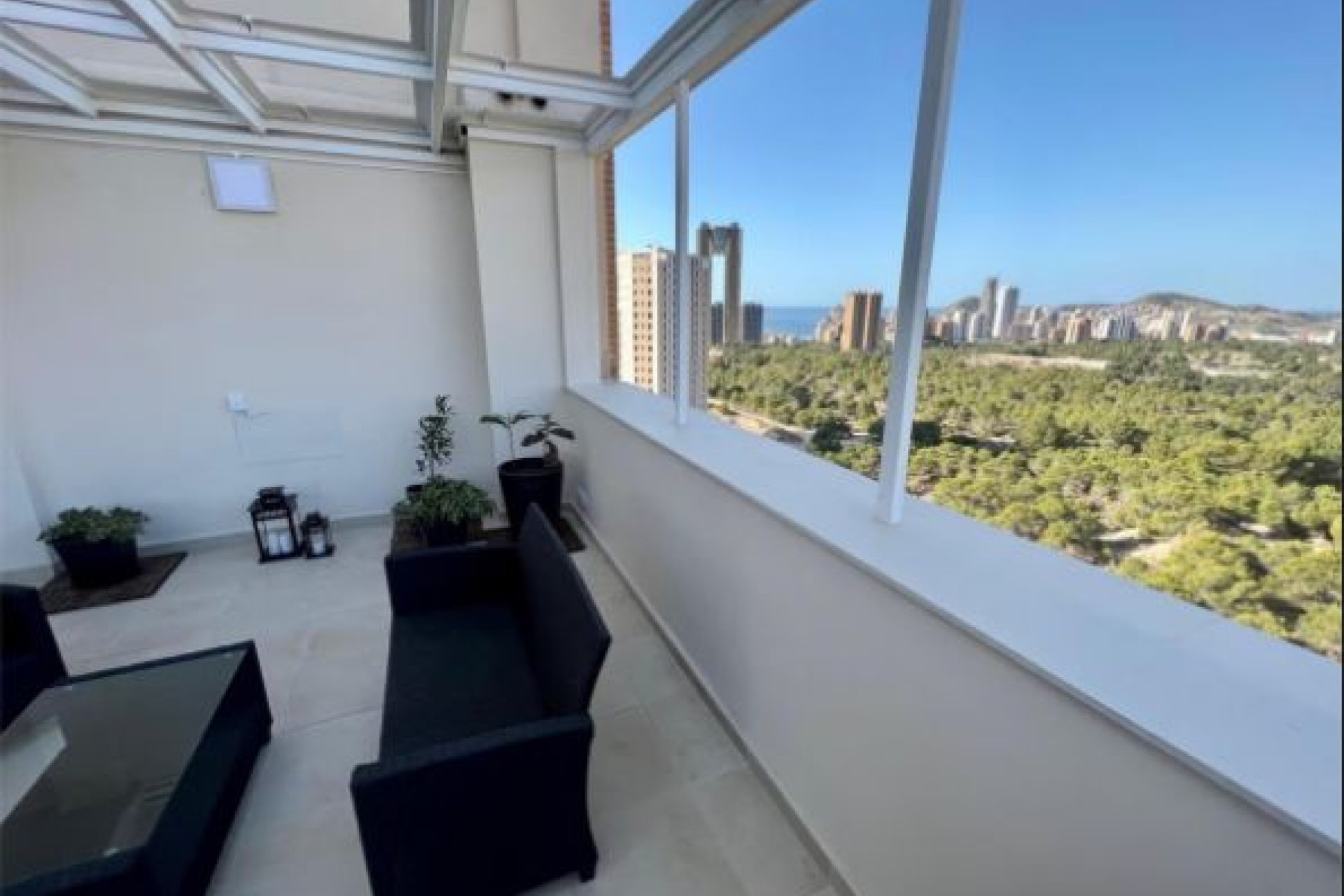 Revente - Attique -
Benidorm - Costa Blanca