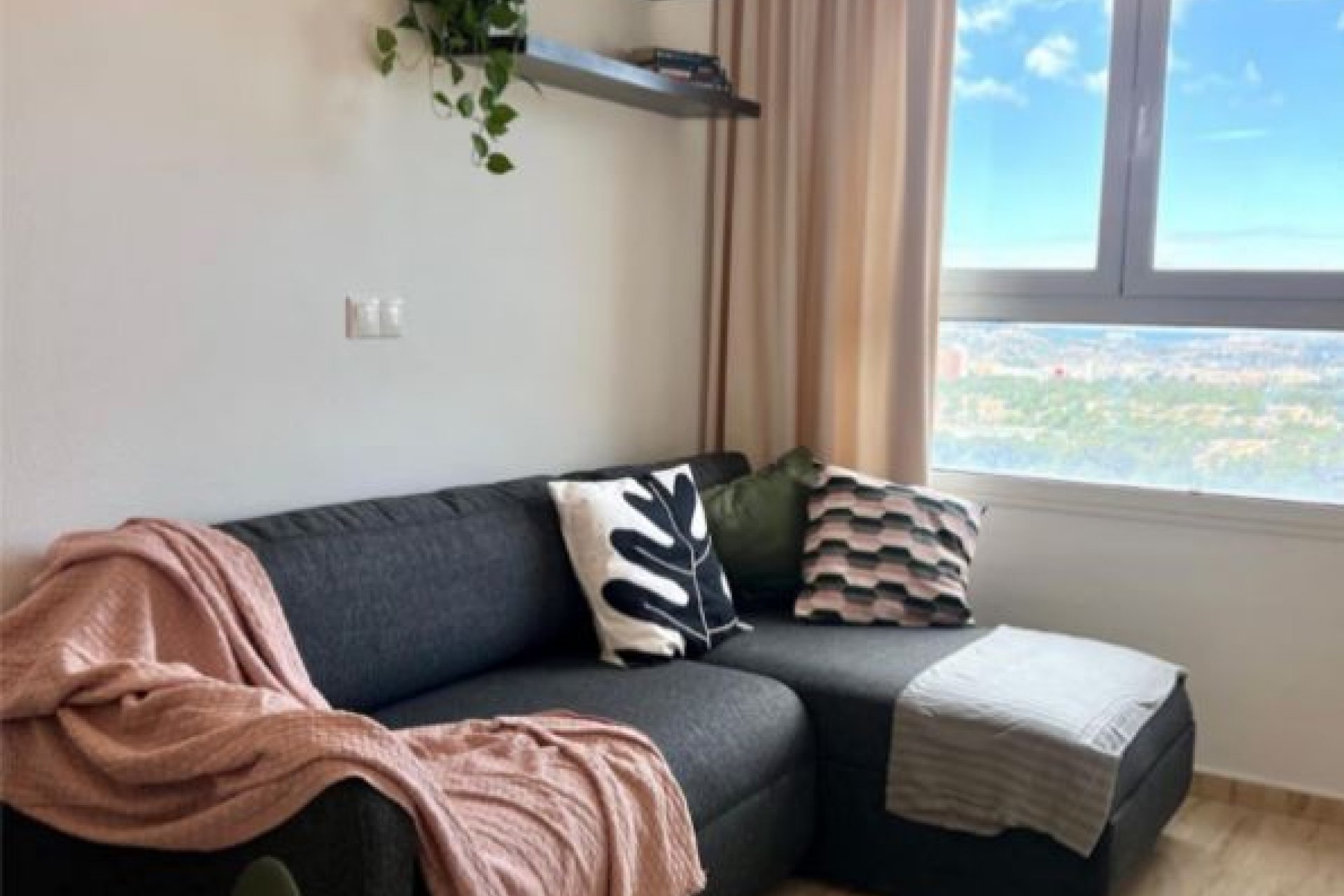 Revente - Attique -
Benidorm - Costa Blanca