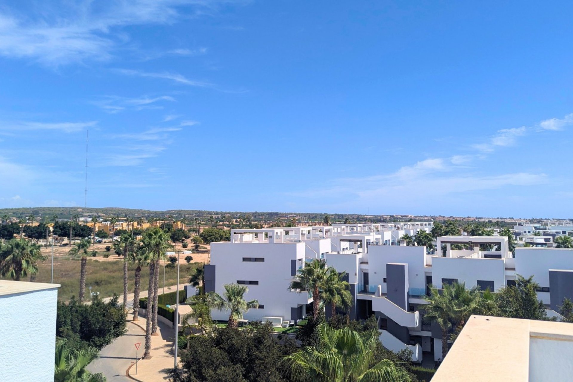 Revente - Attique -
El Raso - Costa Blanca