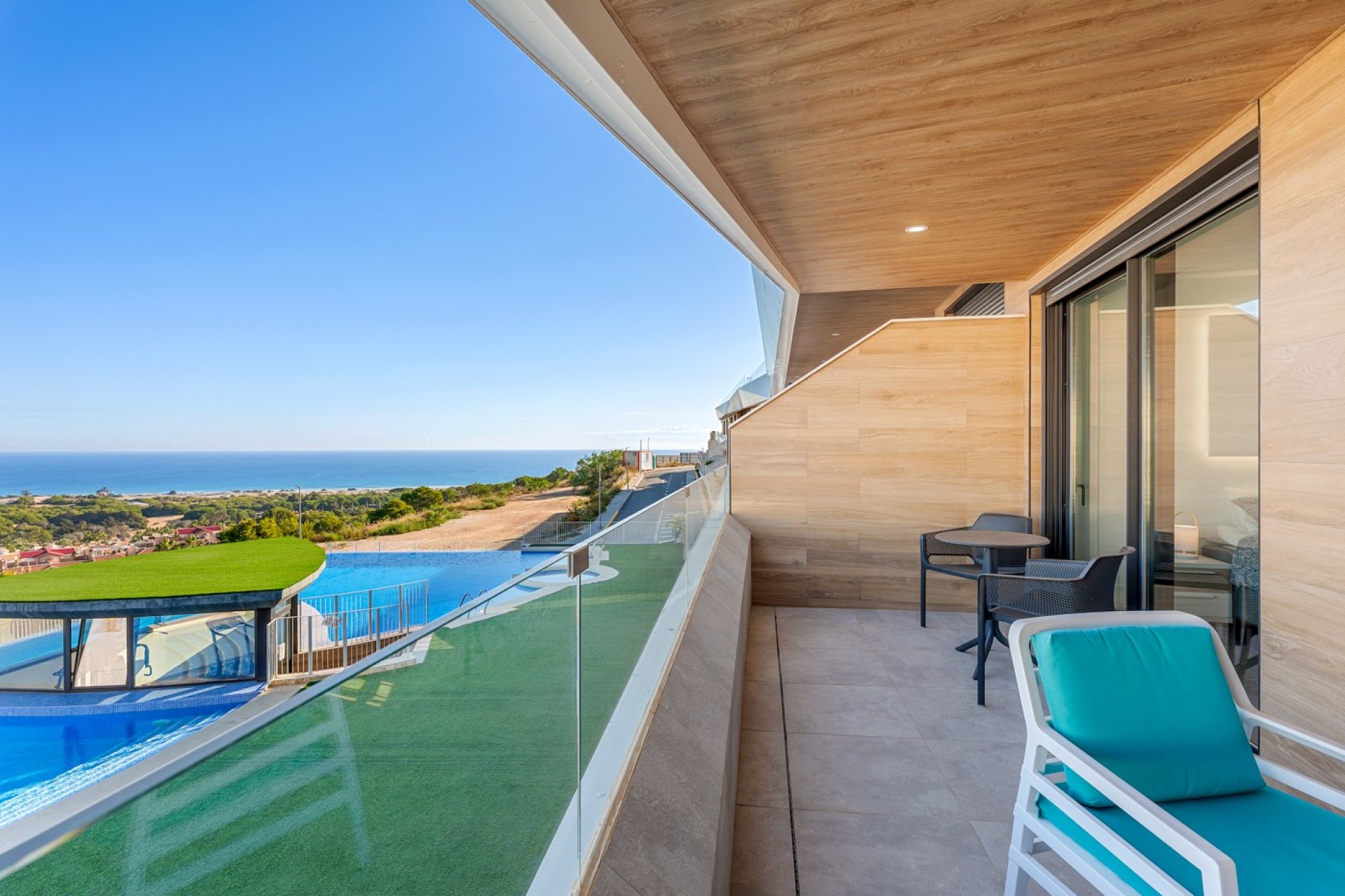 Revente - Attique -
Gran Alacant - Costa Blanca