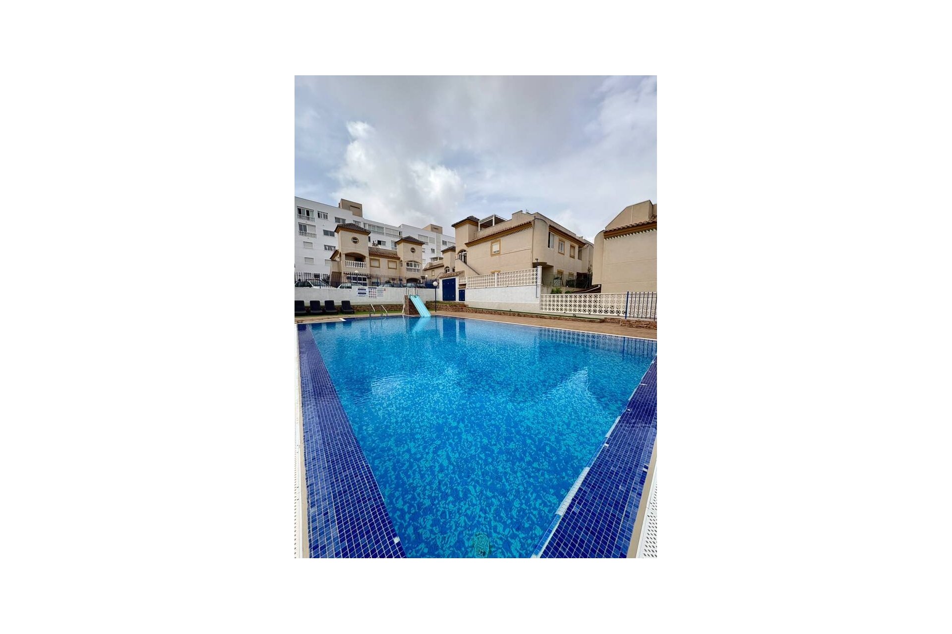 Revente - Attique -
Guardamar del Segura - Costa Blanca