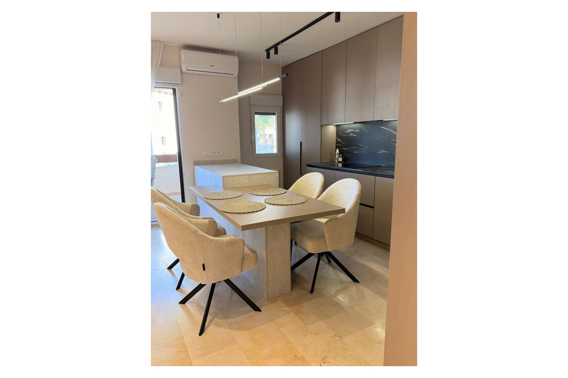 Revente - Attique -
Las Ramblas Golf - Inland