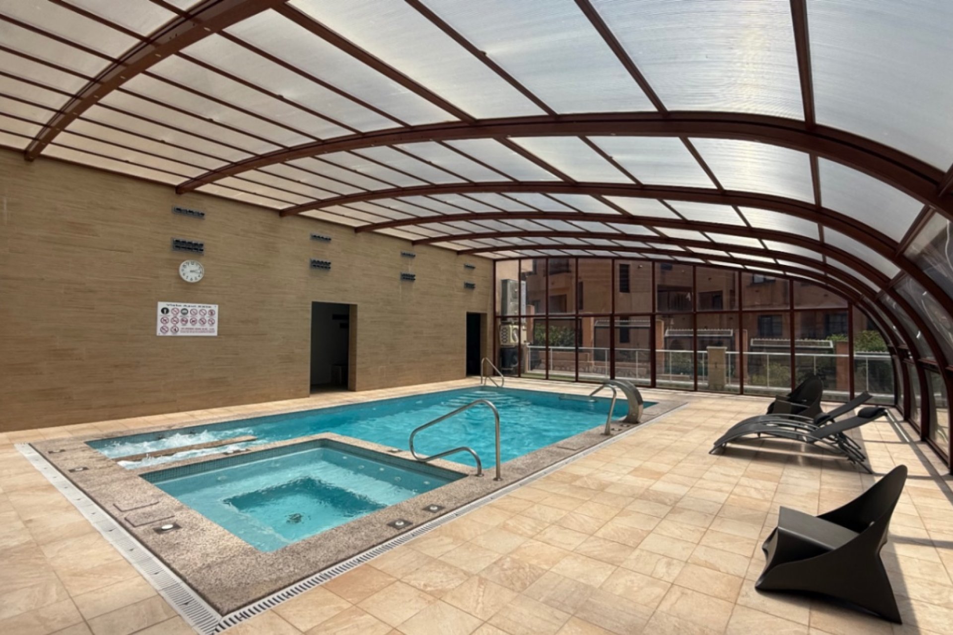 Revente - Attique -
Orihuela - Inland