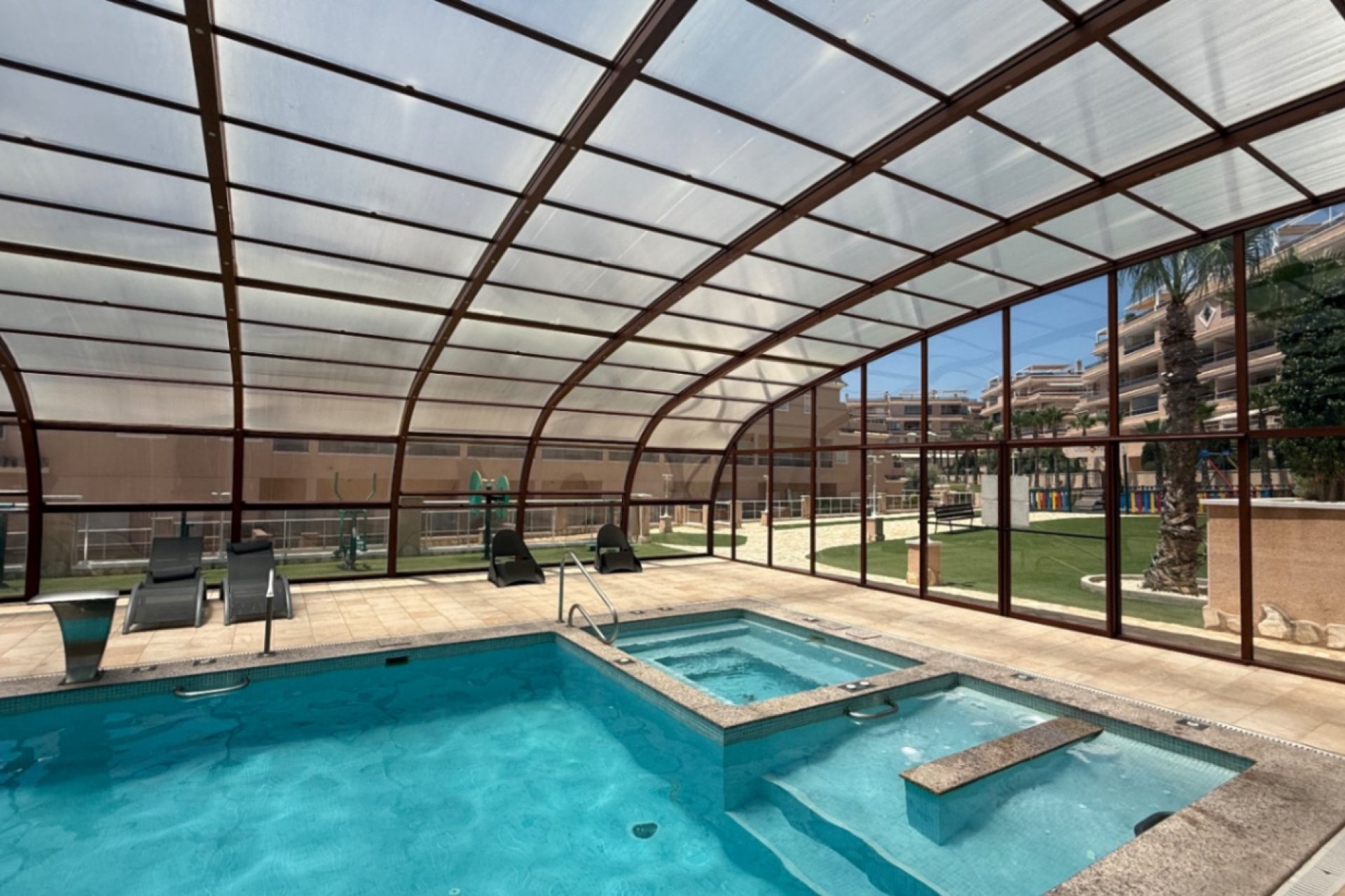 Revente - Attique -
Orihuela - Inland