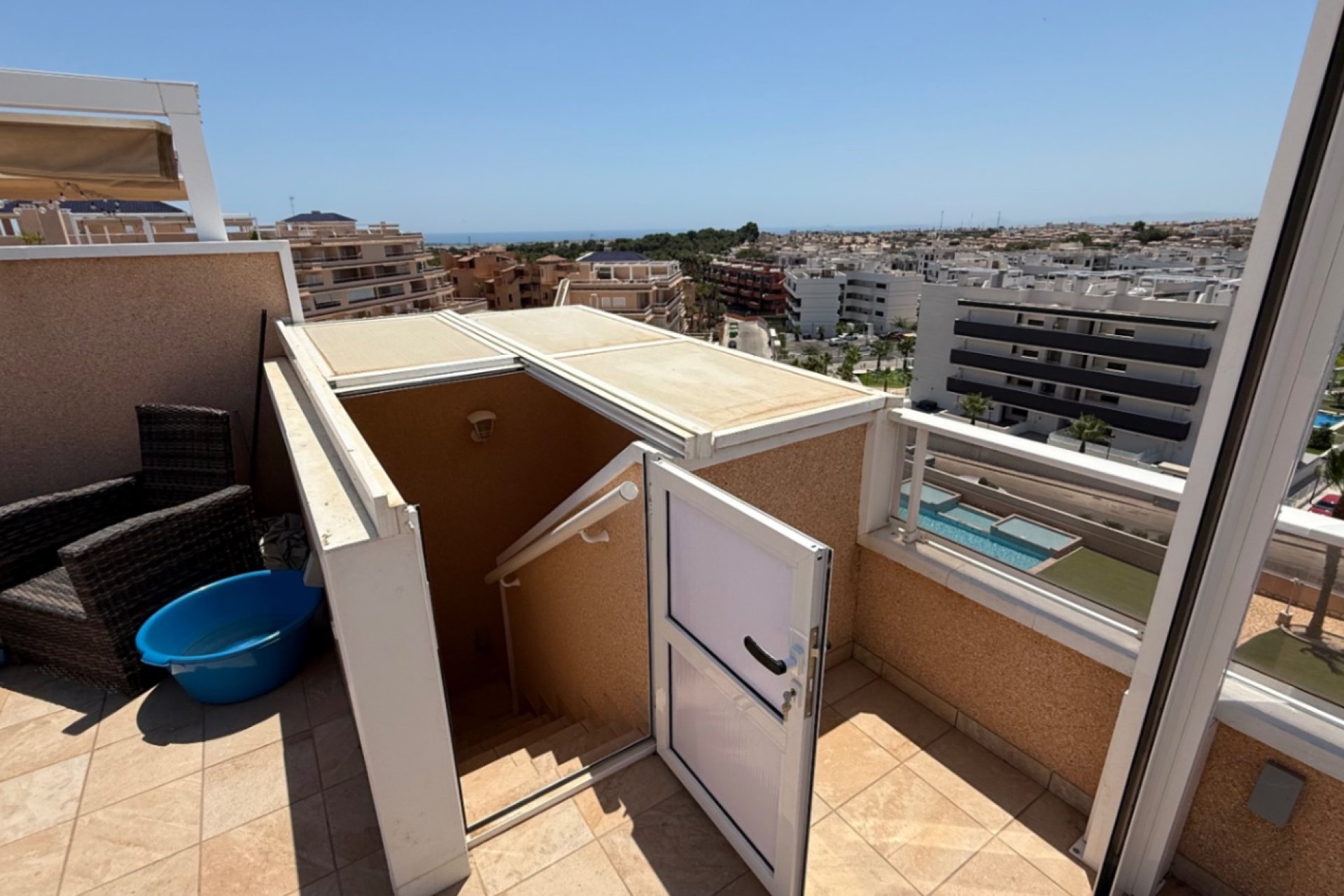 Revente - Attique -
Orihuela - Inland