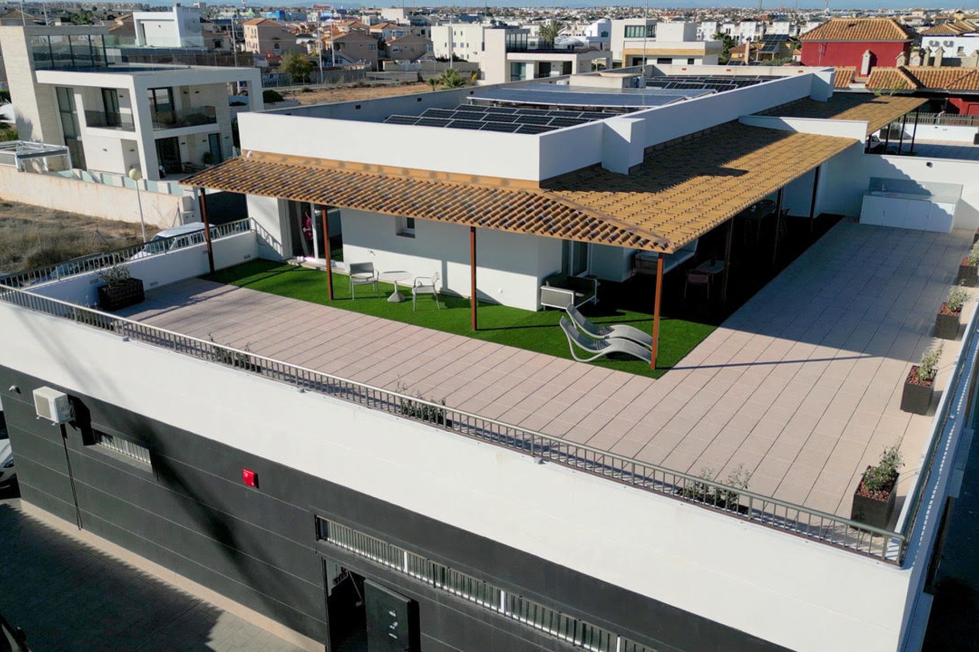 Revente - Attique -
Orihuela - Inland