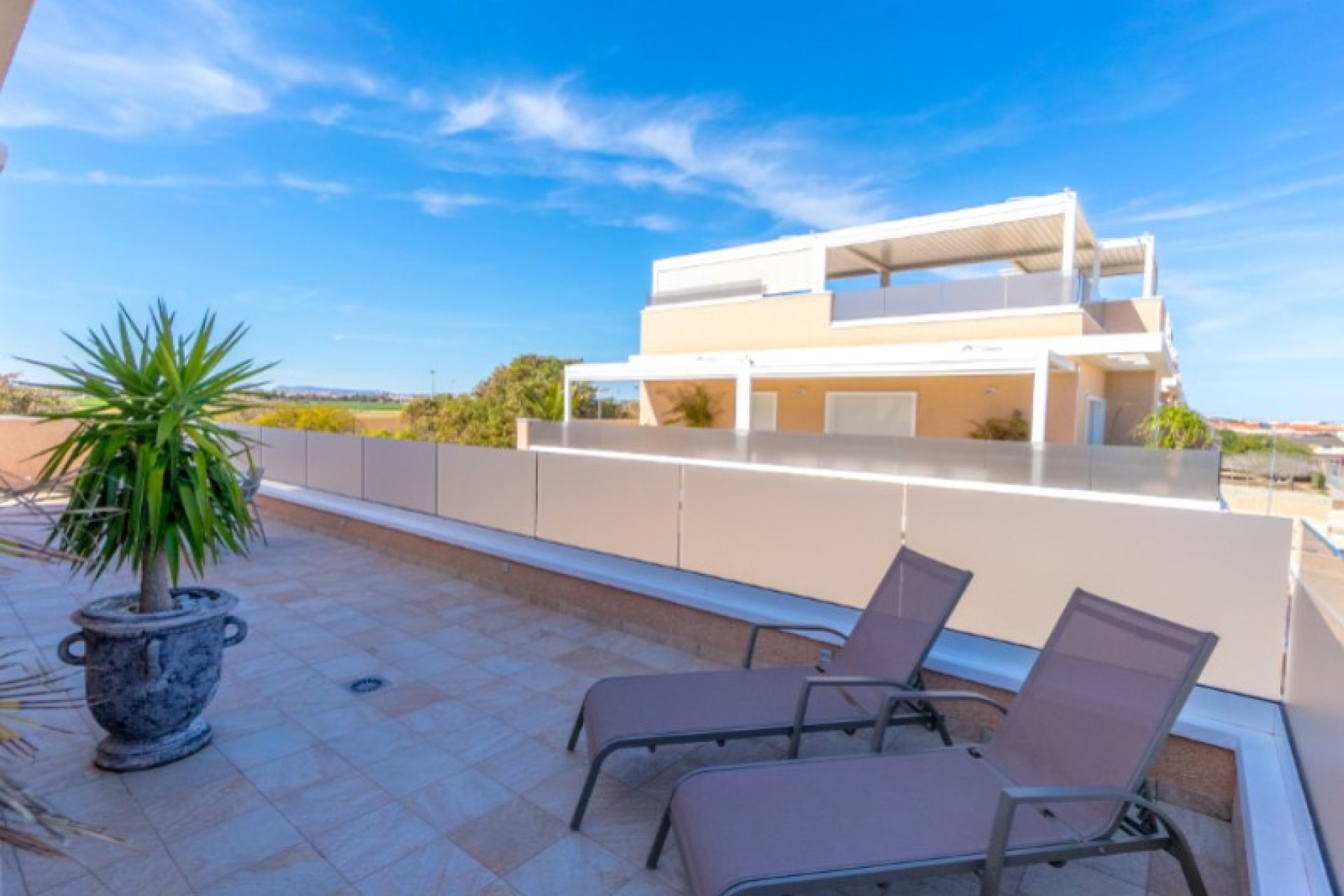 Revente - Attique -
Pilar de la Horadada - Costa Blanca
