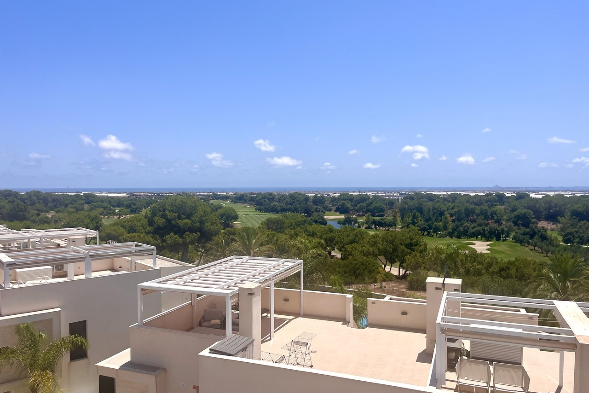 Revente - Attique -
Pilar de la Horadada - Costa Blanca