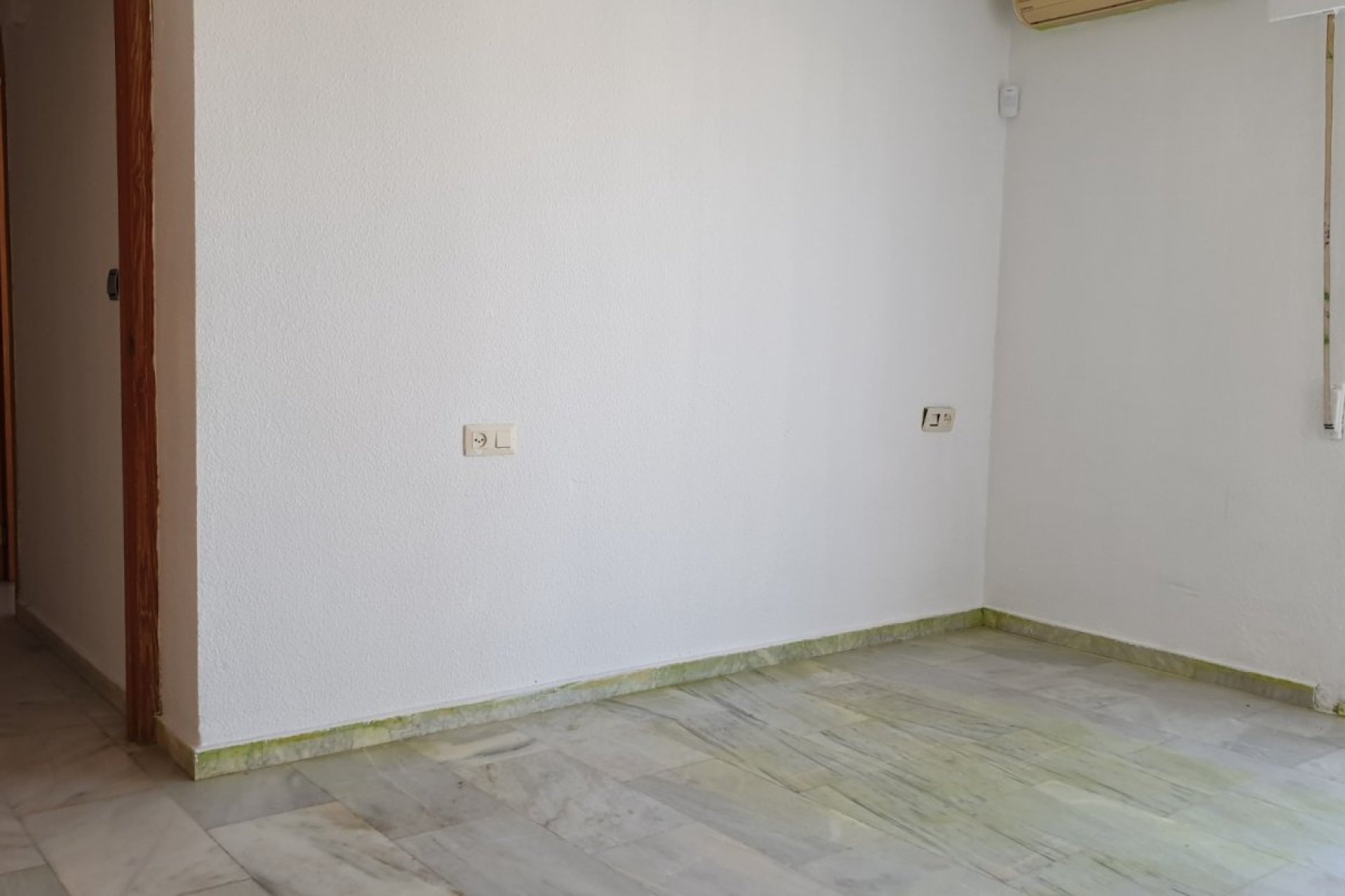 Revente - Attique -
Torrevieja - Centro