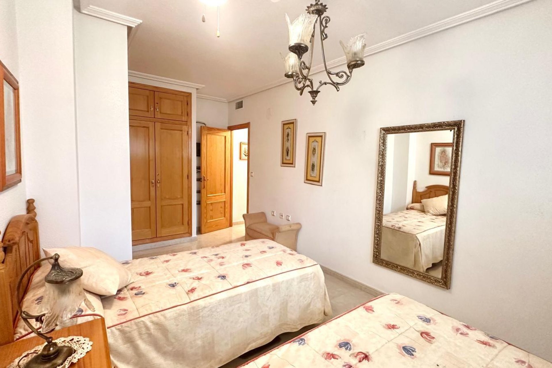 Revente - Attique -
Torrevieja - Centro