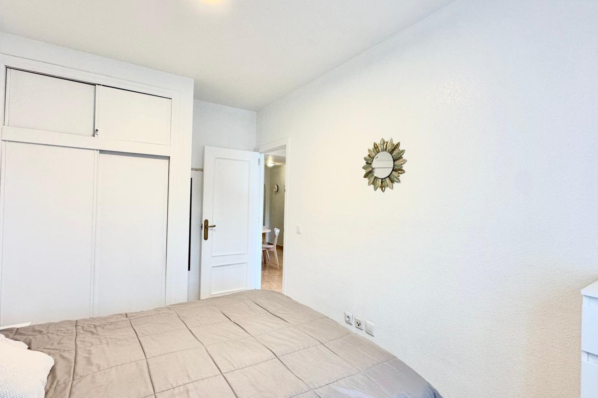 Revente - Attique -
Torrevieja - Centro