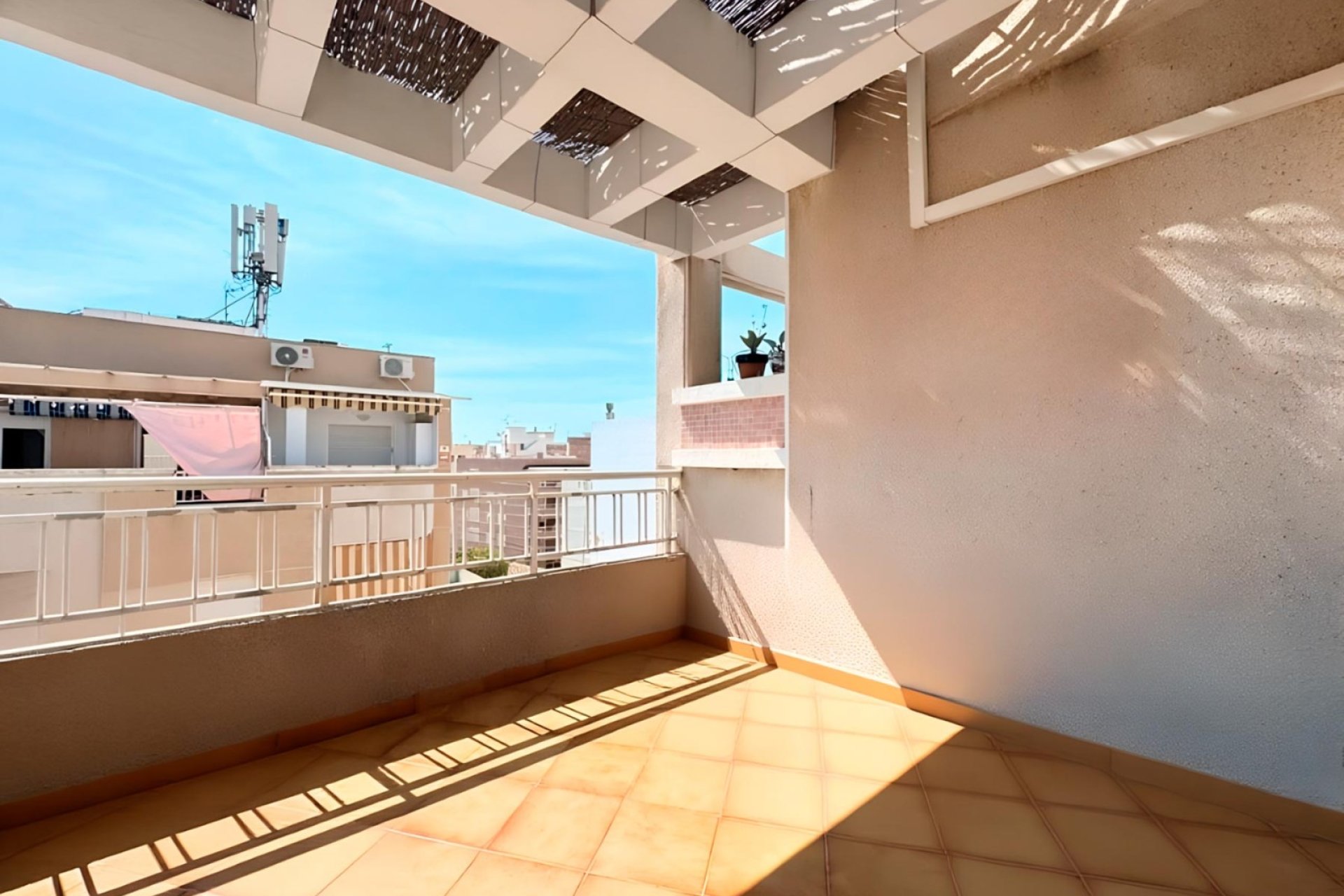 Revente - Attique -
Torrevieja - Costa Blanca
